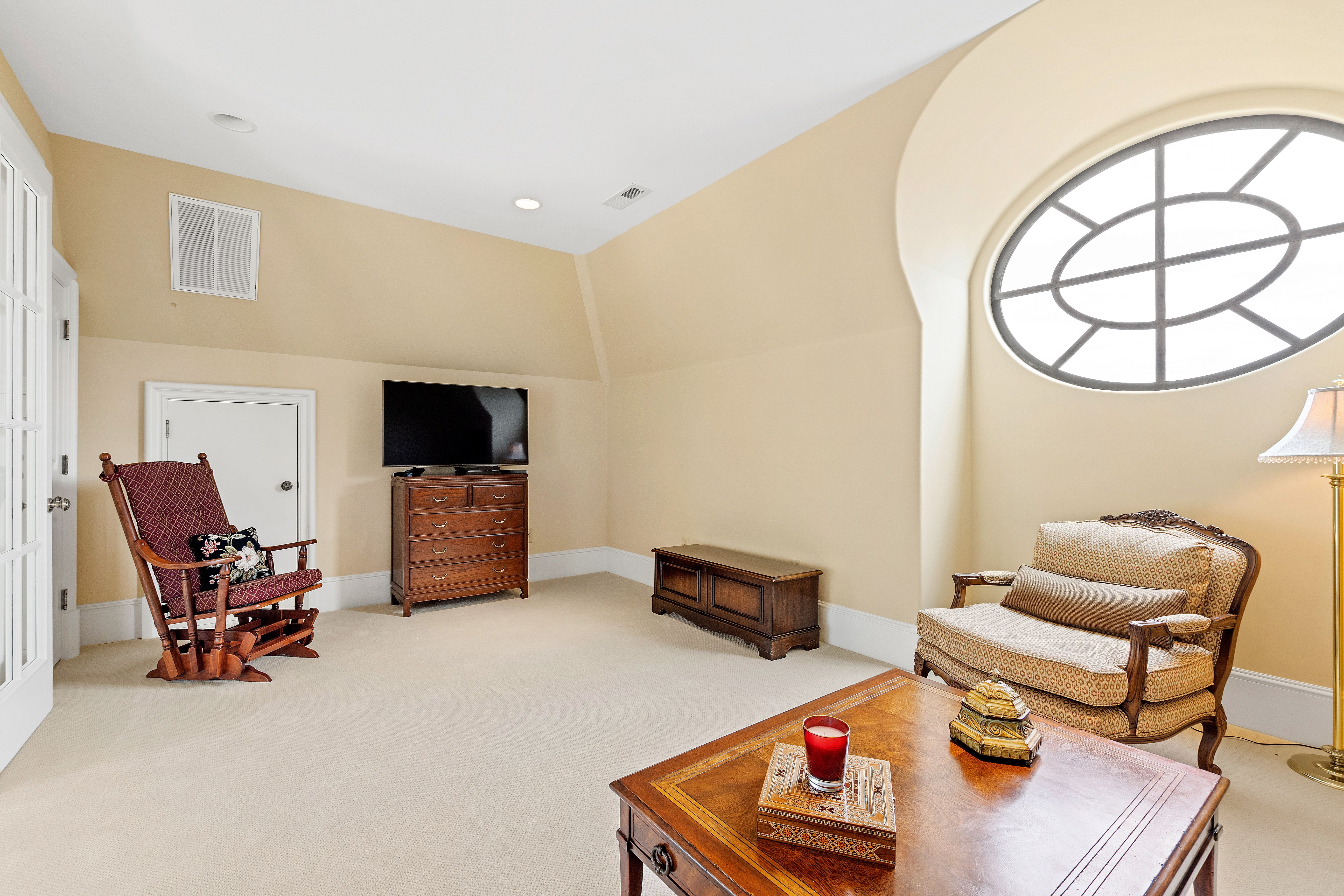 250 Blue Violet Way 
