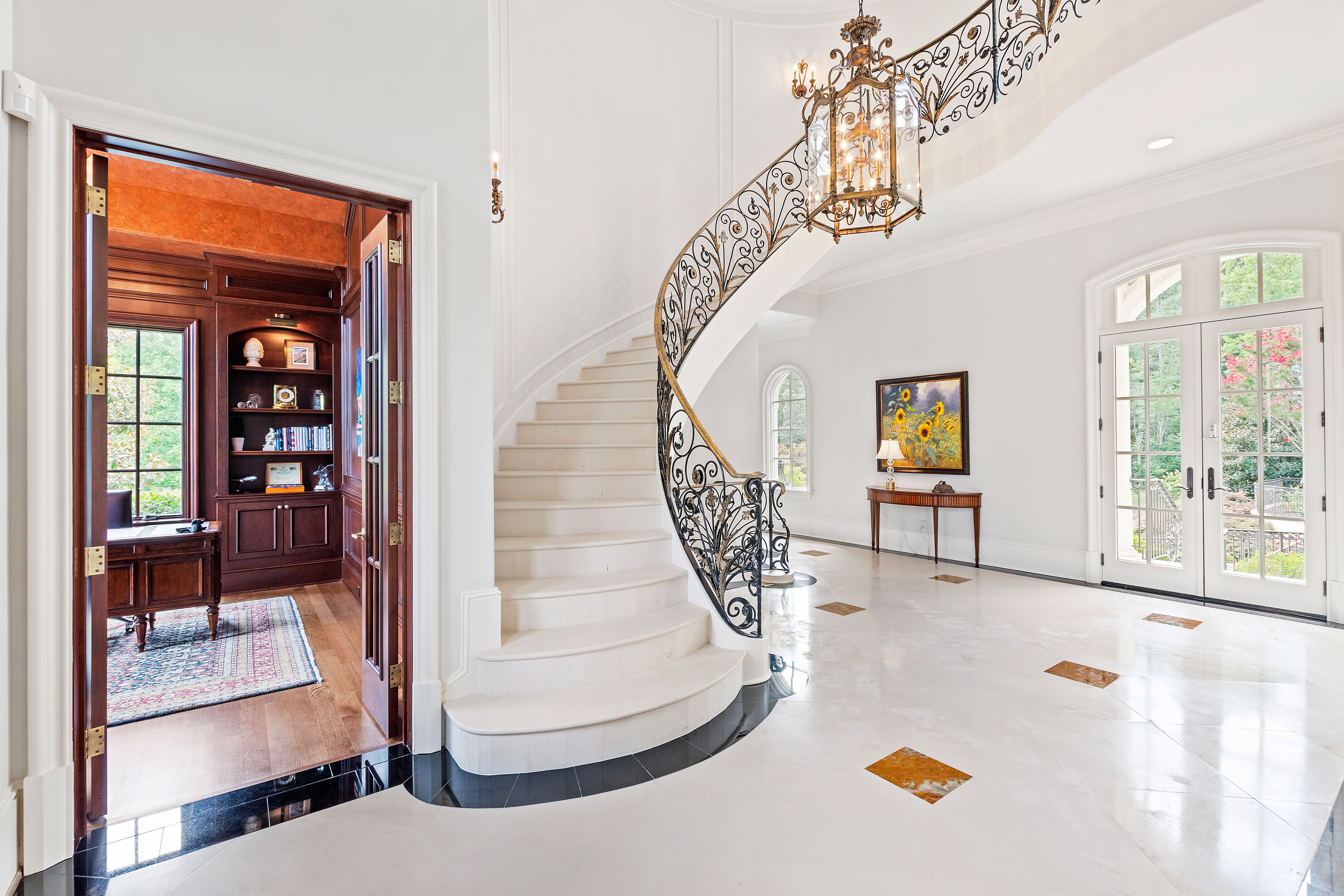 250 Blue Violet Way 