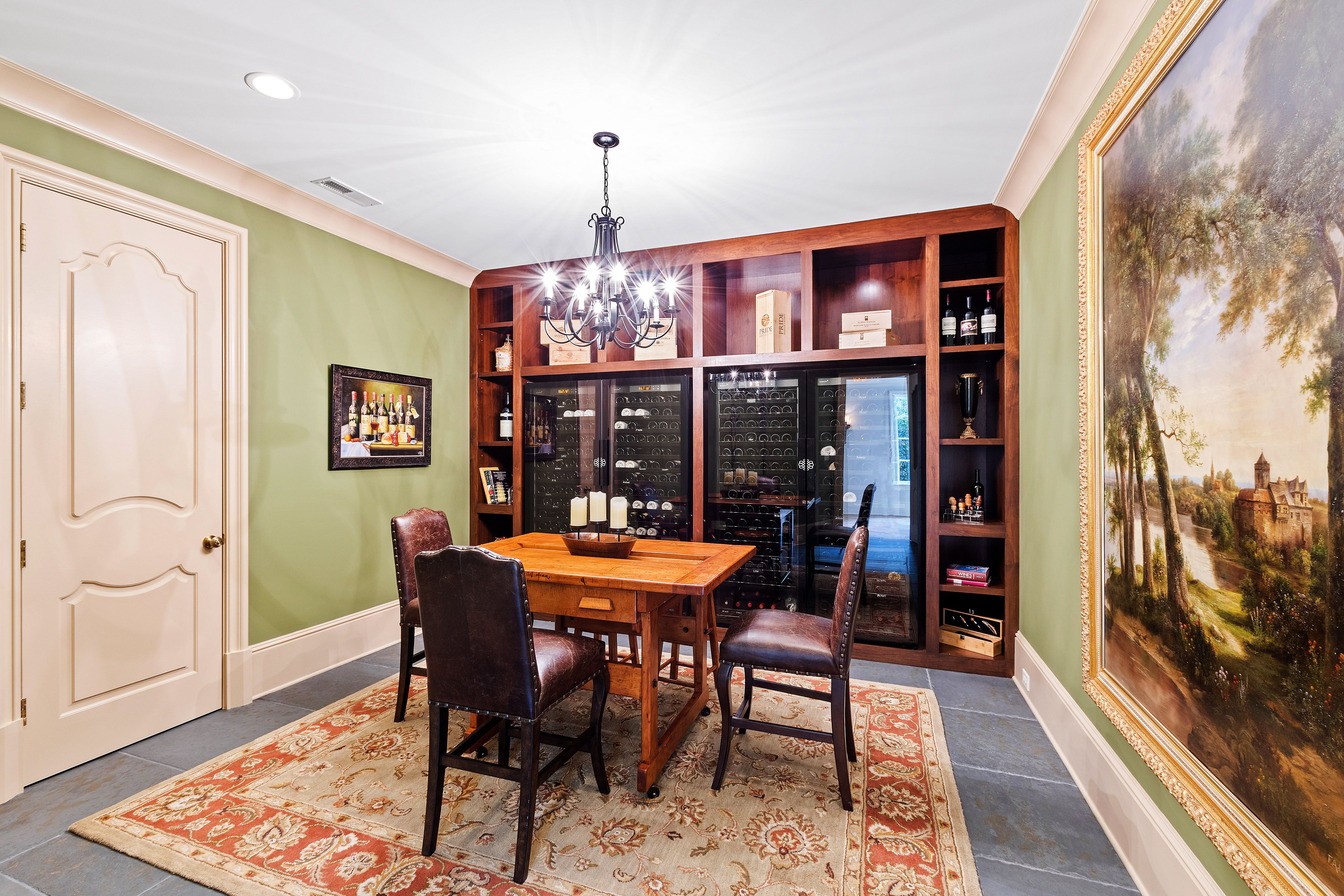 250 Blue Violet Way 