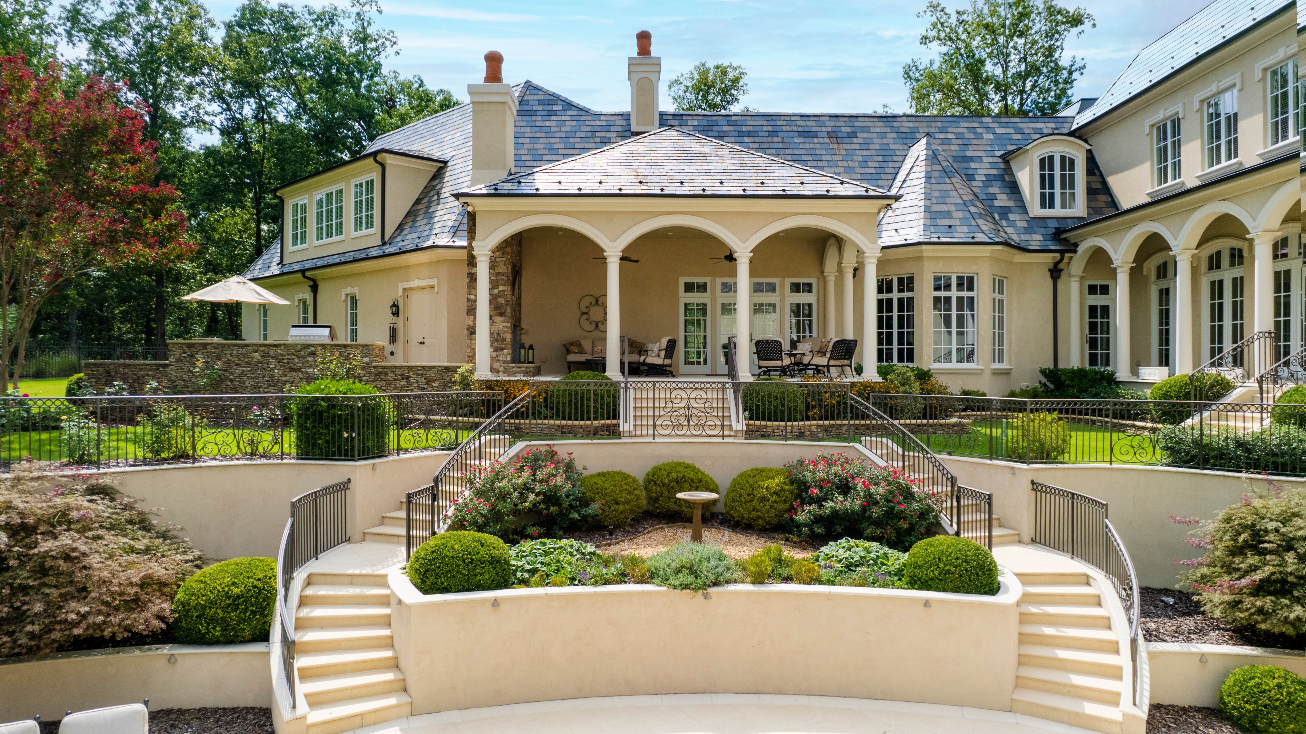 250 Blue Violet Way 