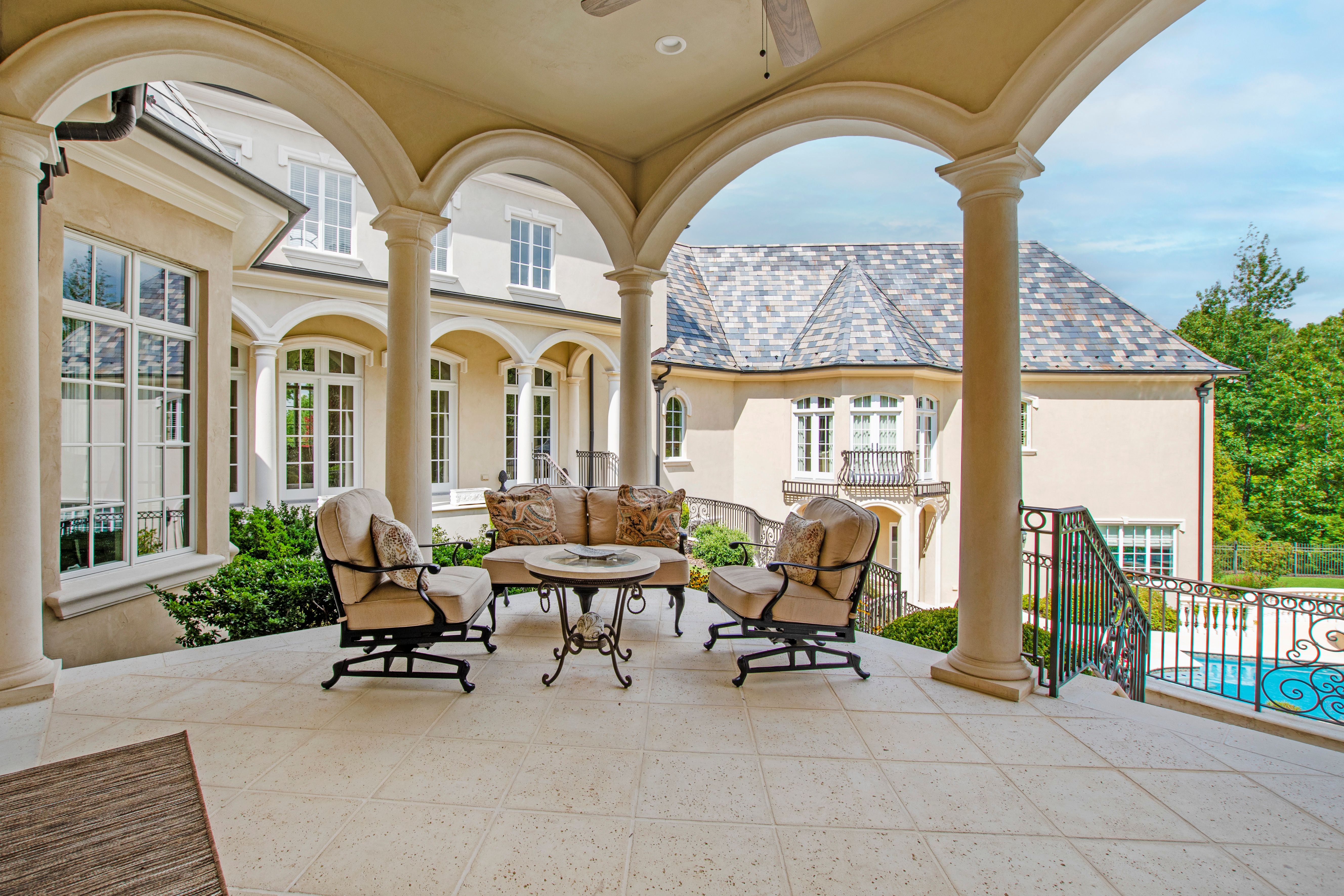 250 Blue Violet Way 