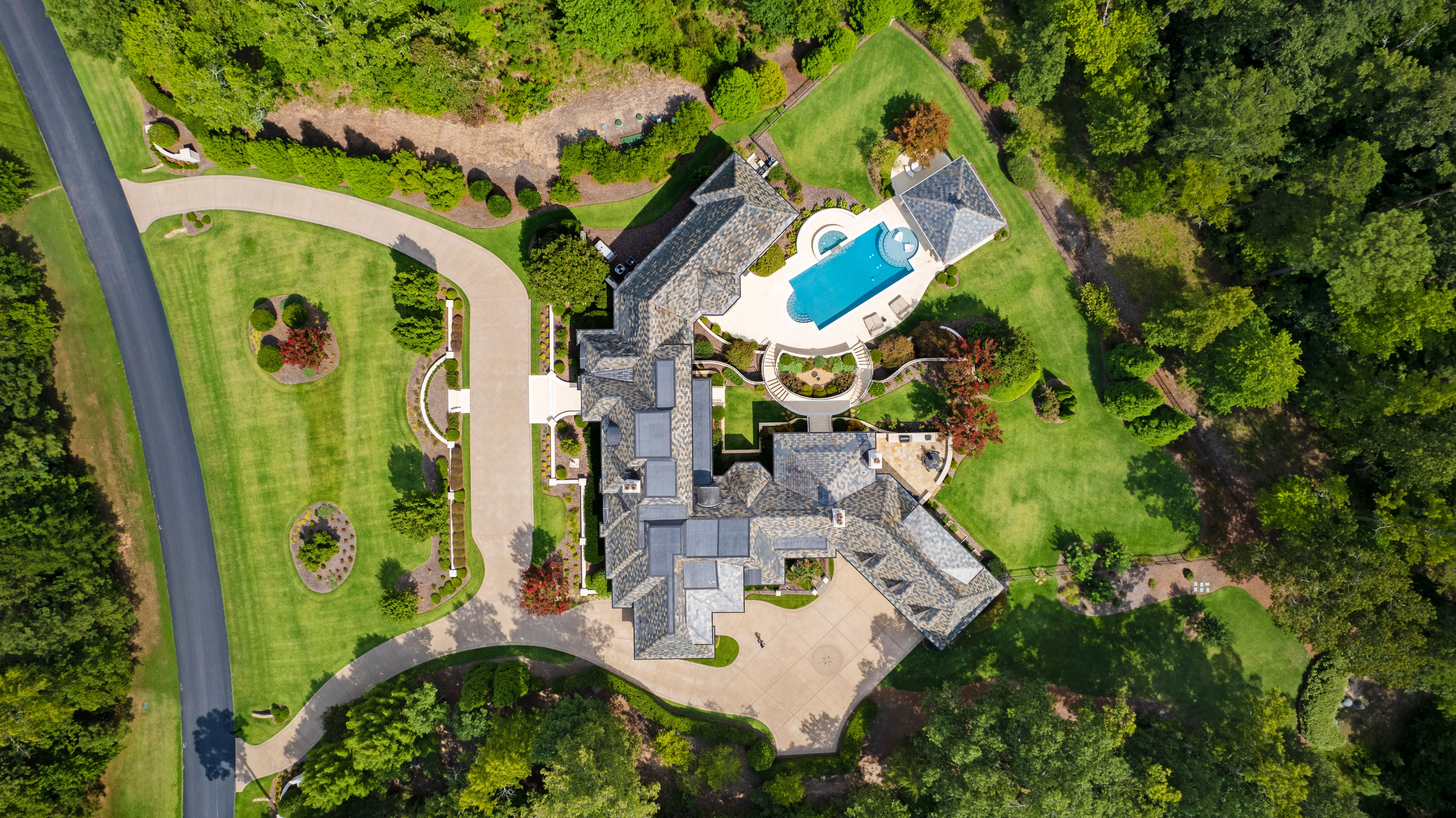 250 Blue Violet Way 