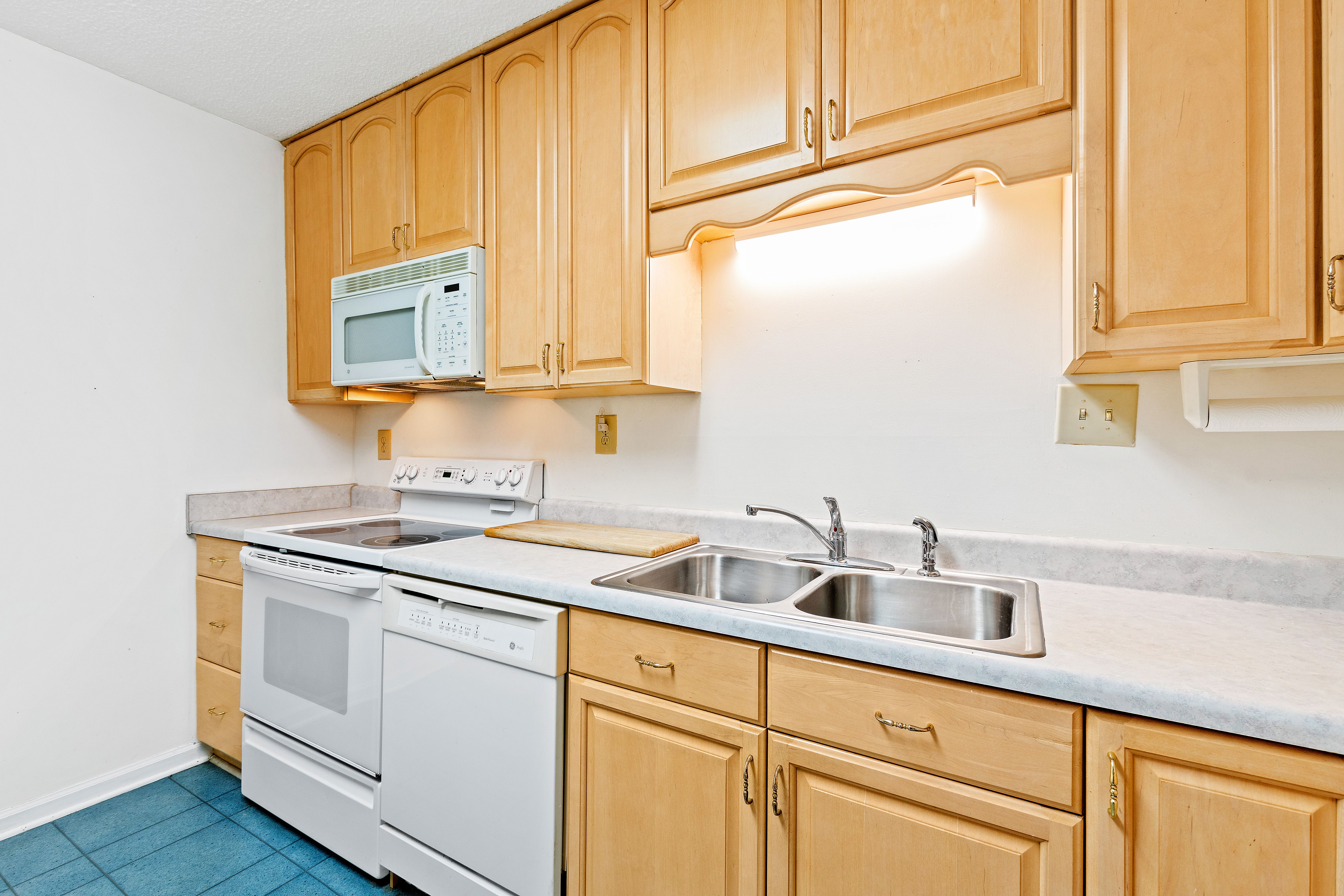 7926 Brown Bark Place