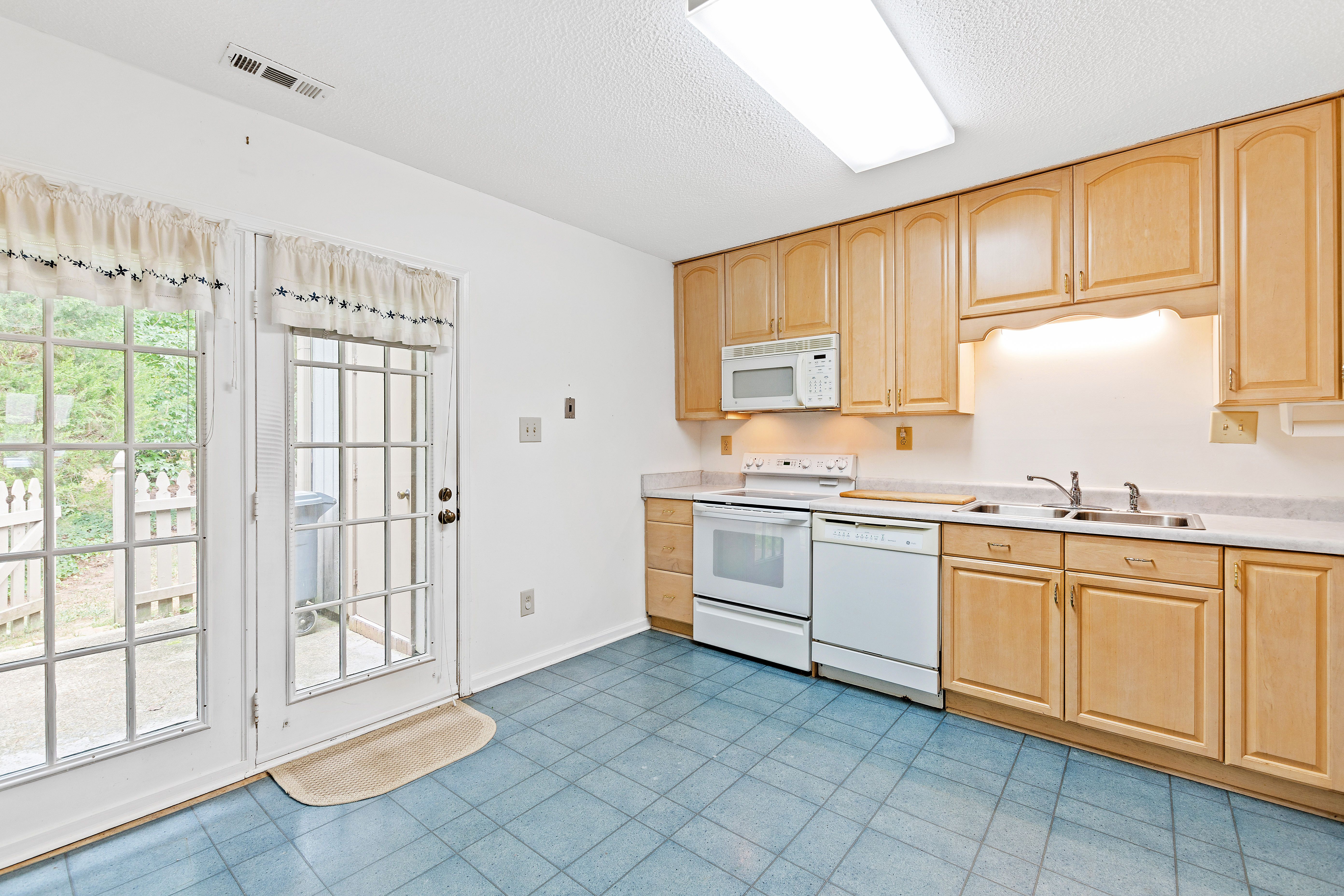 7926 Brown Bark Place