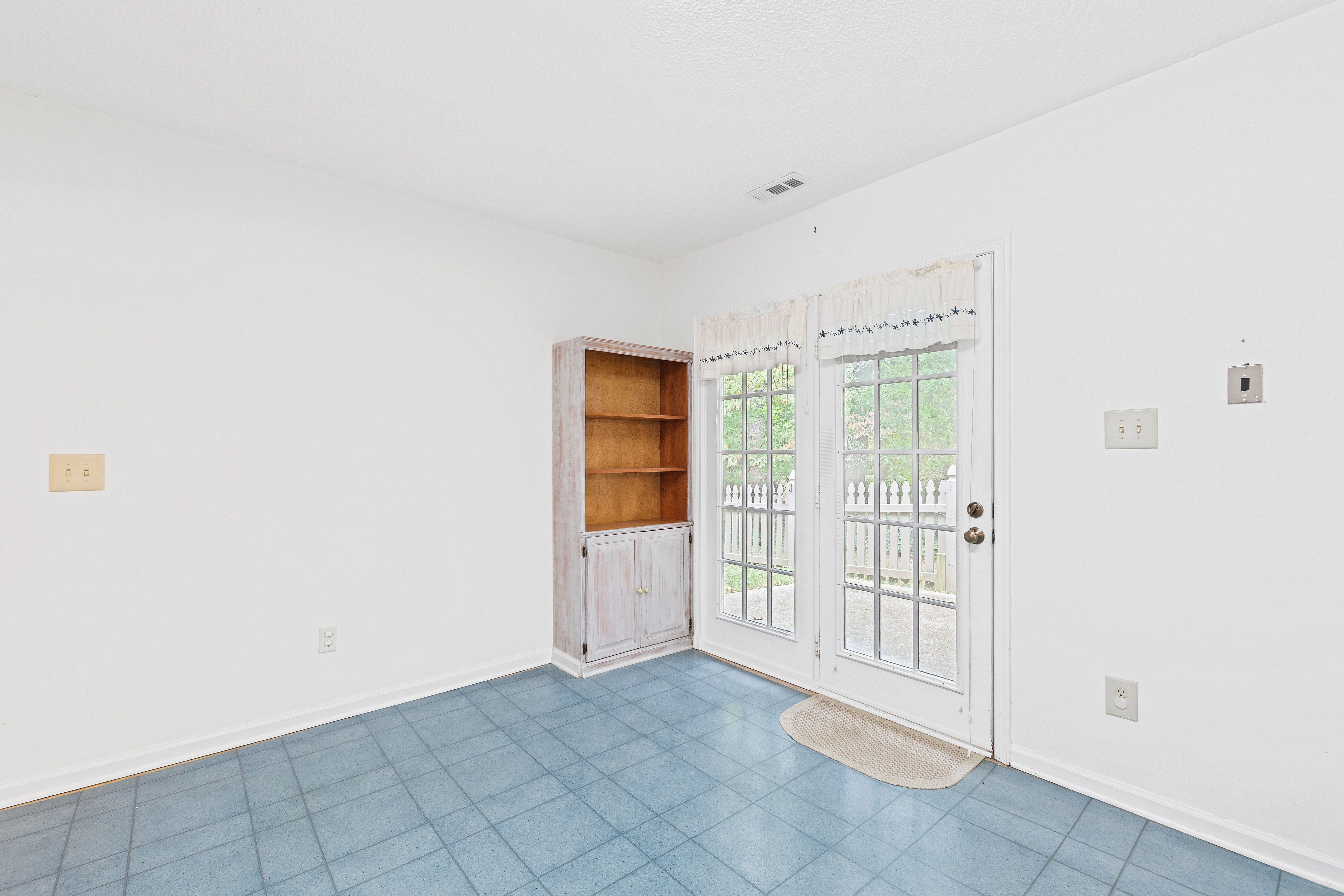 7926 Brown Bark Place