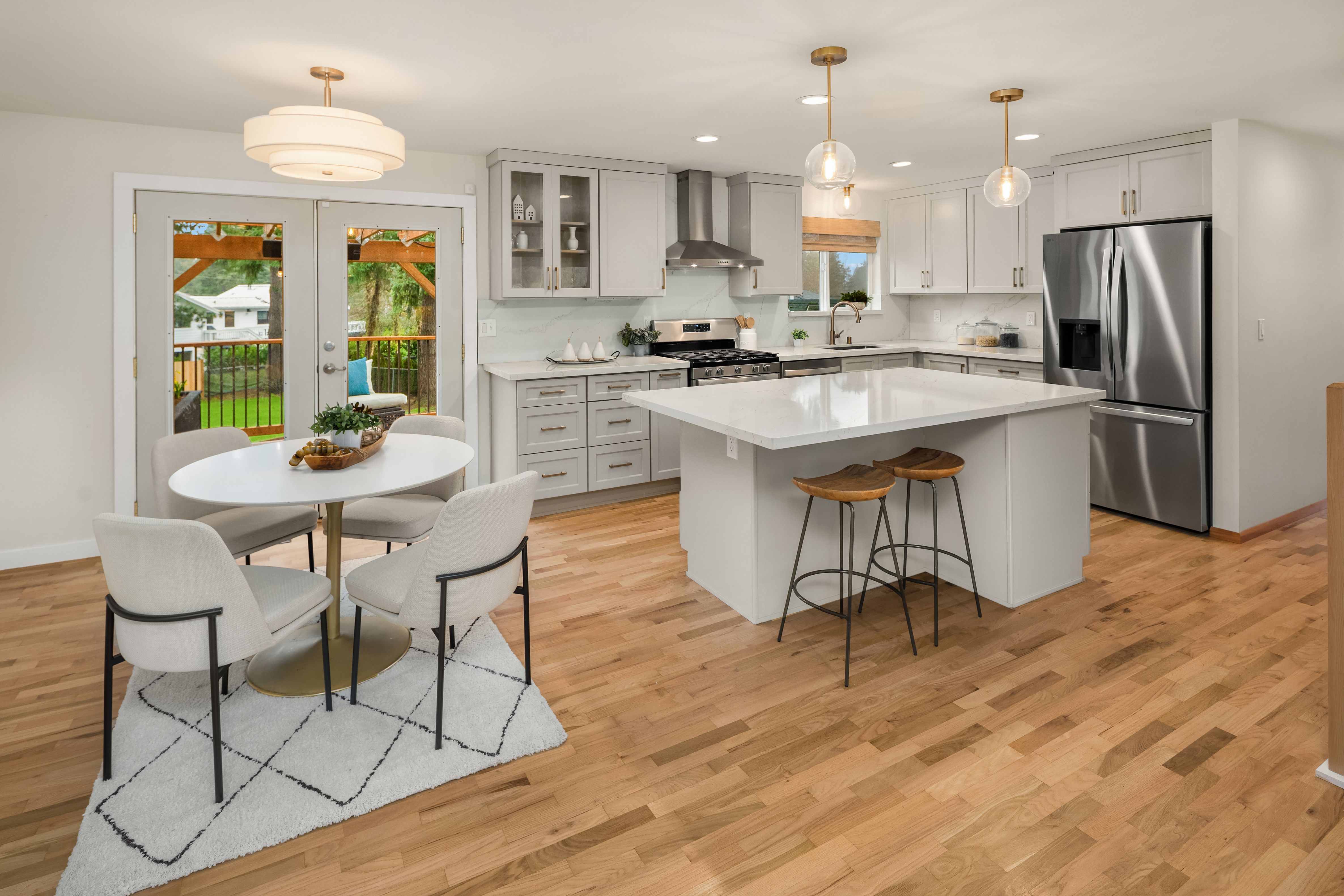 8704 NE 133rd Place, Kirkland, WA 98034 