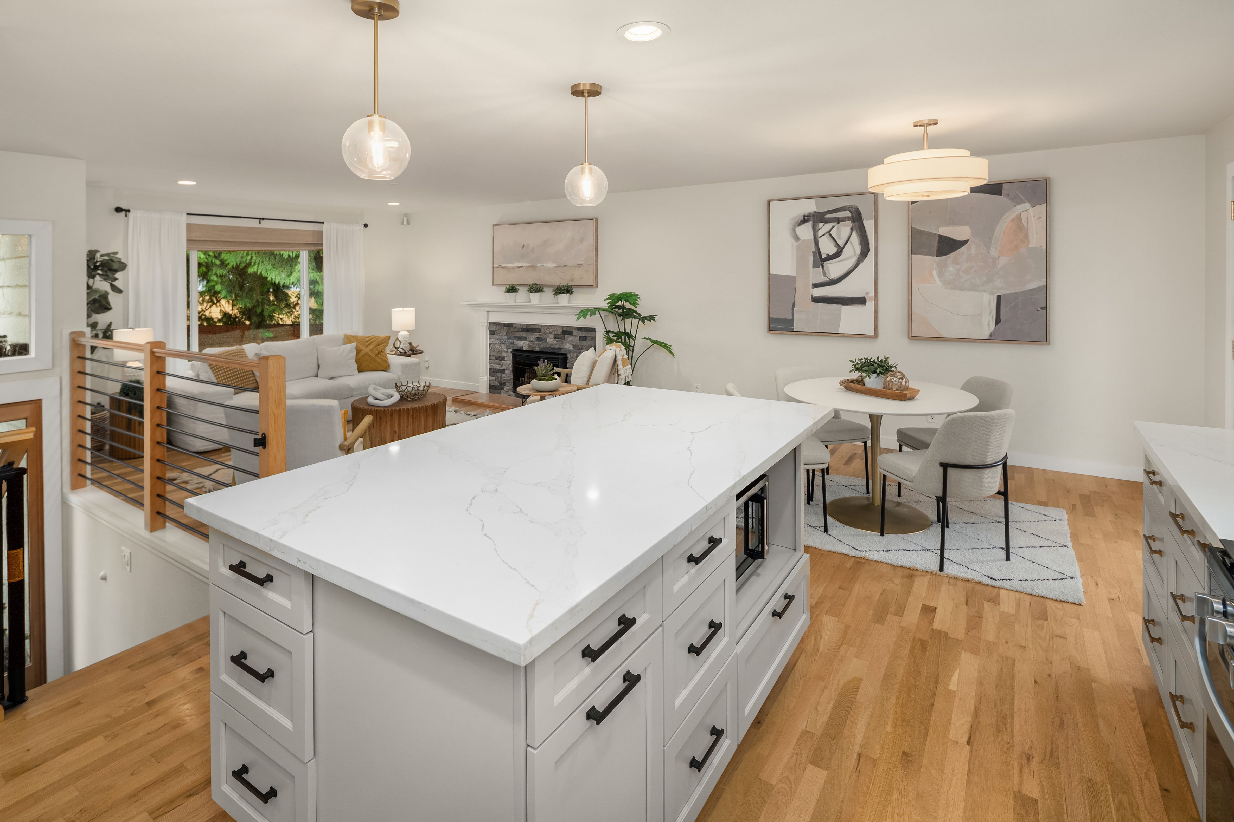 8704 NE 133rd Place, Kirkland, WA 98034 