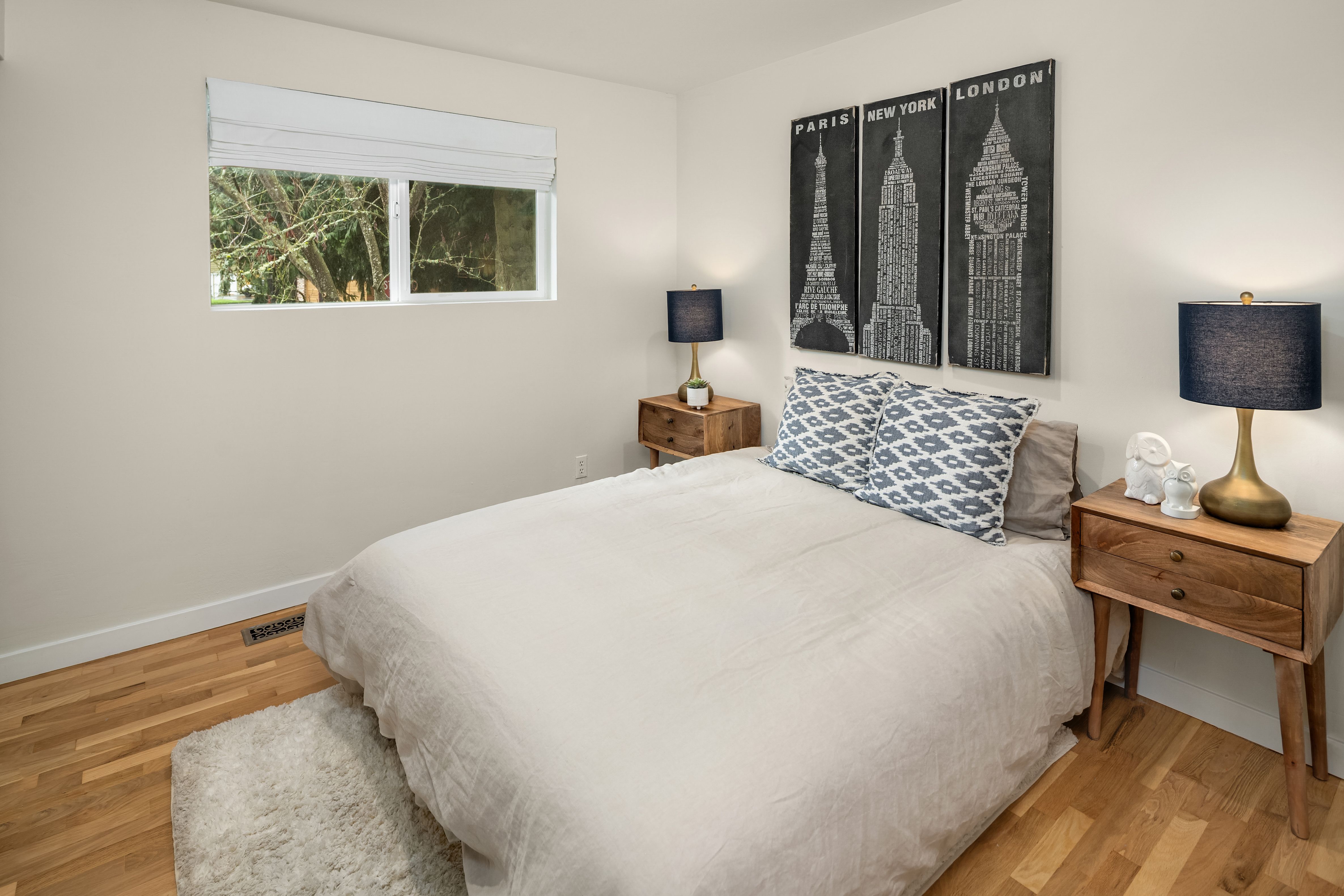 8704 NE 133rd Place, Kirkland, WA 98034 