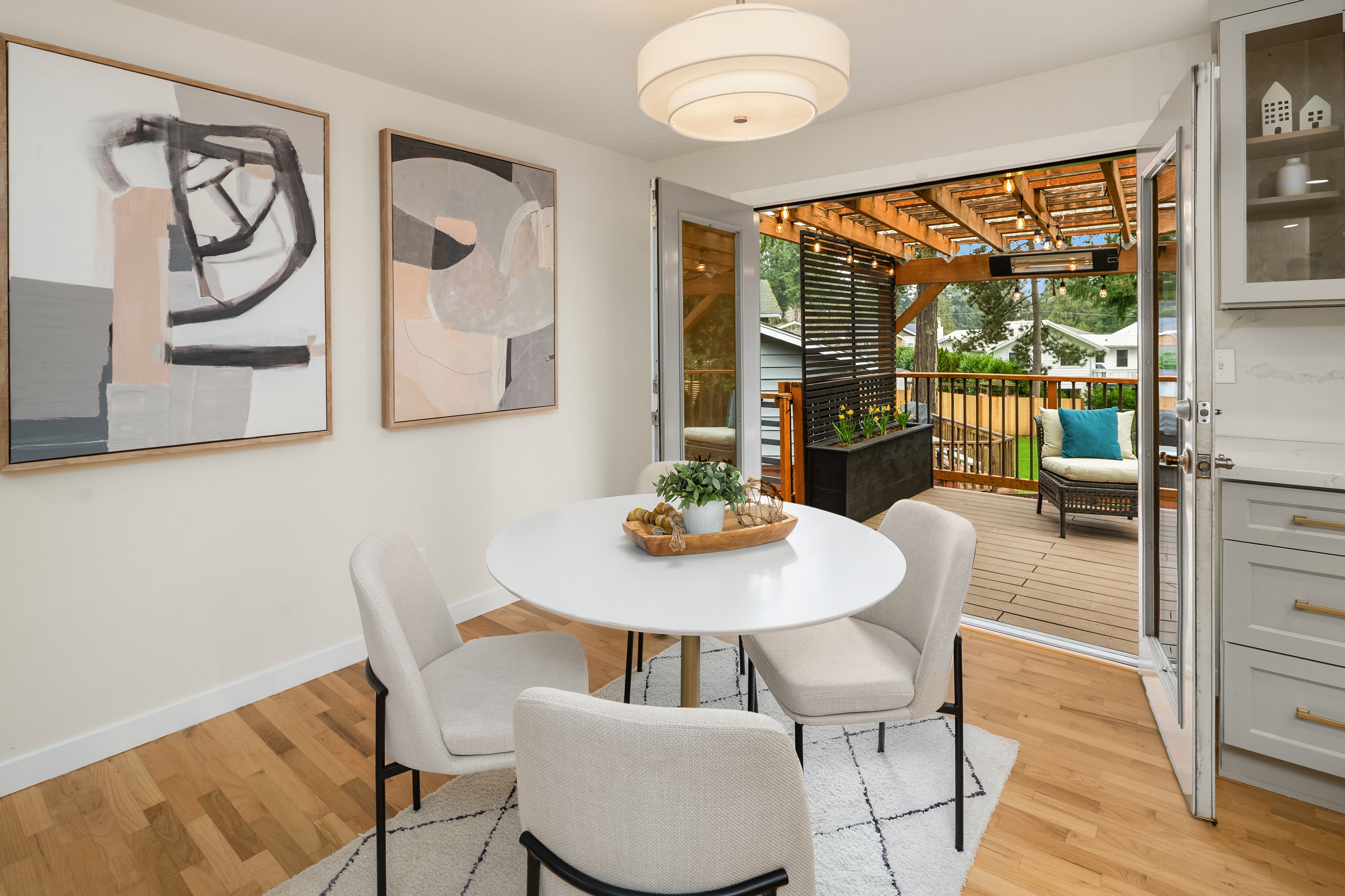 8704 NE 133rd Place, Kirkland, WA 98034 