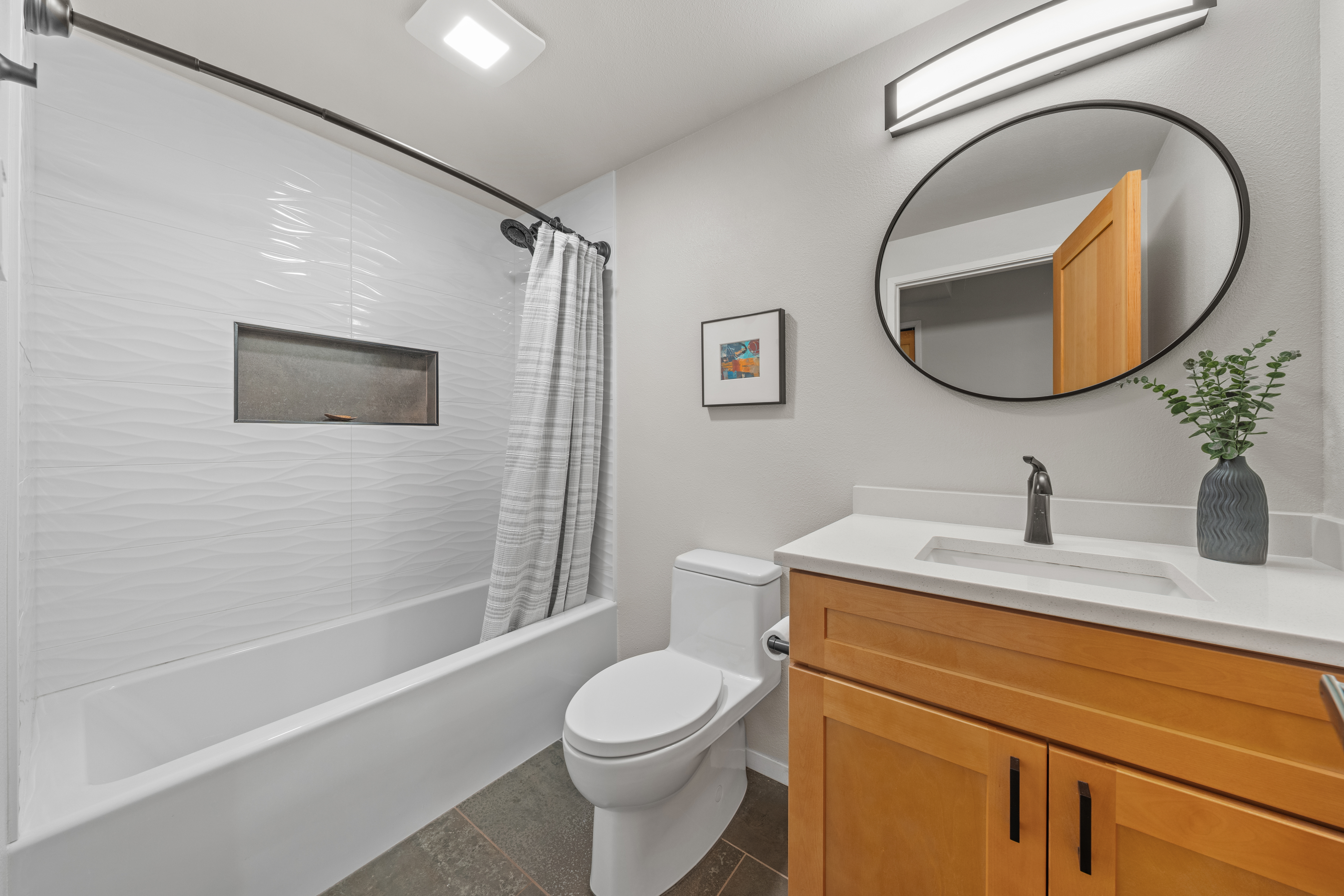 2027 Narrows View Cir NW Unit #E244 