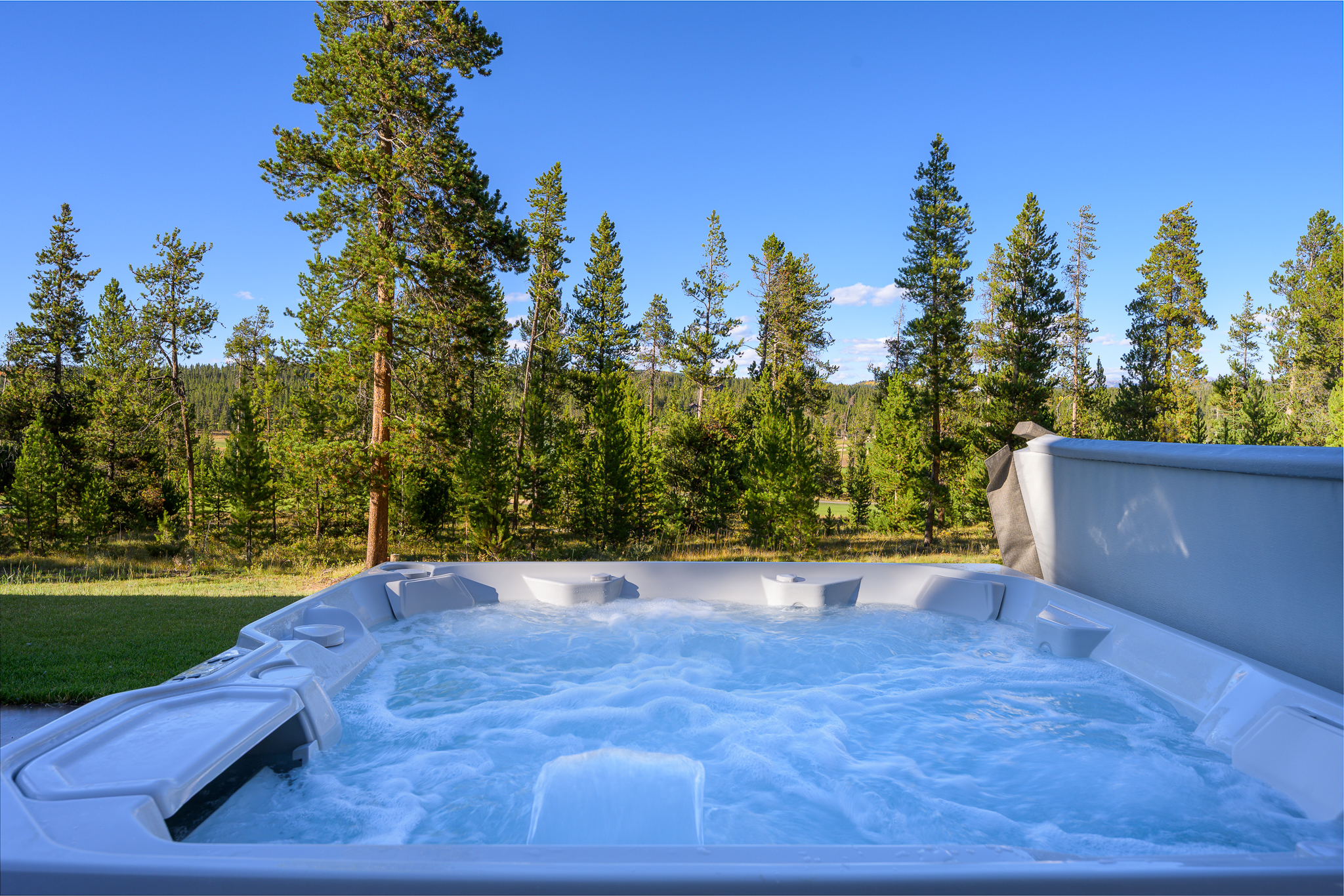 1066 Fenton Way 