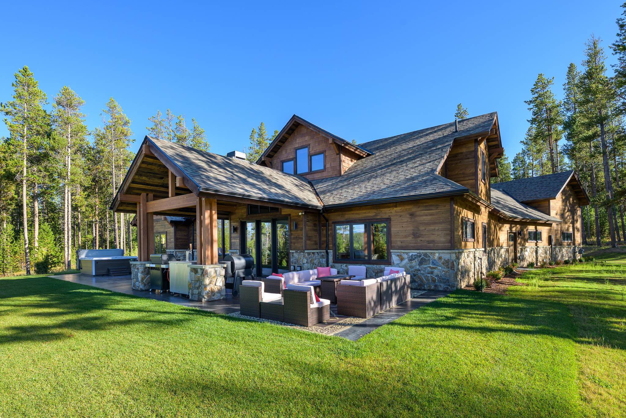 1066 Fenton Way 