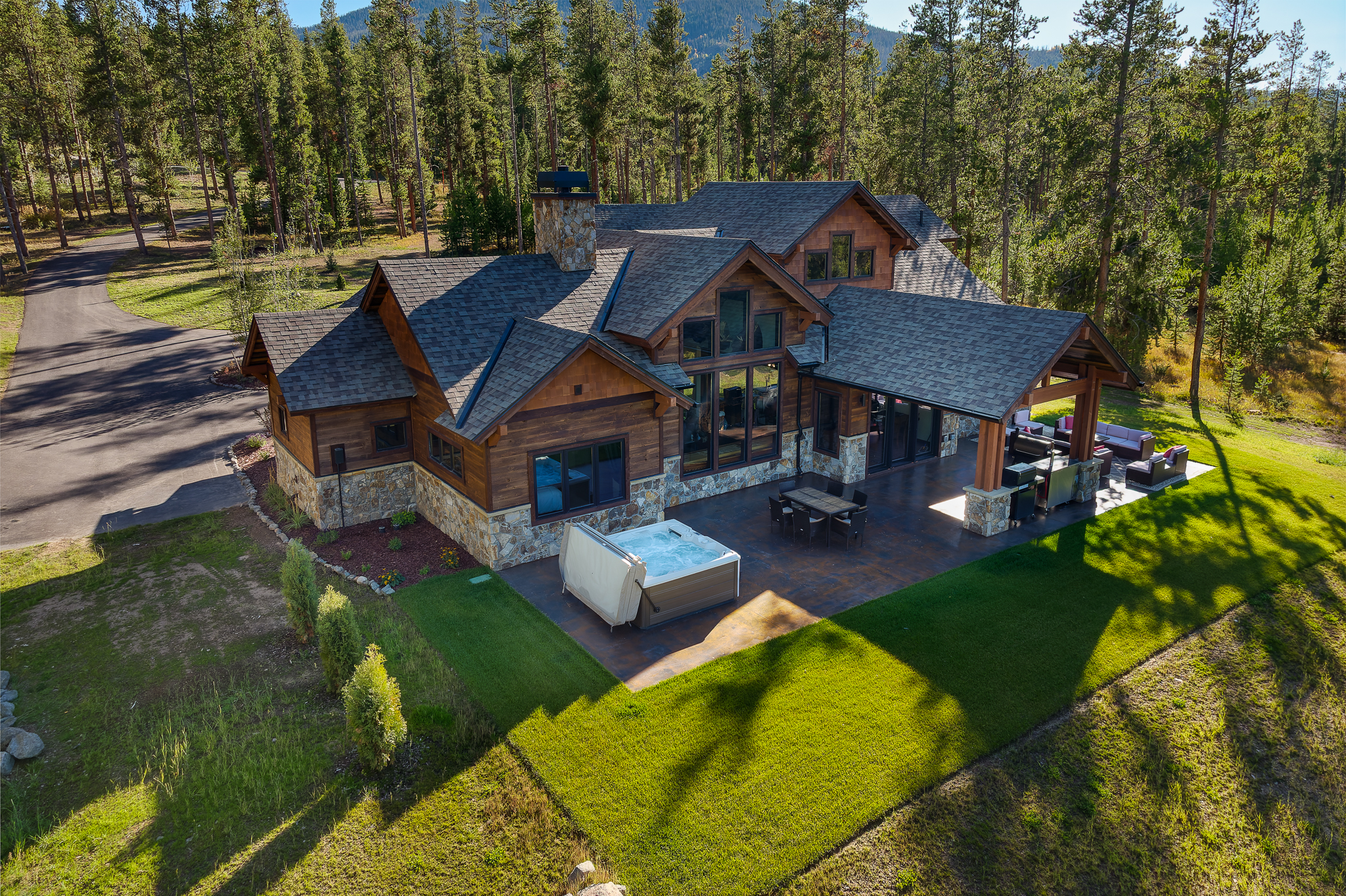 1066 Fenton Way 
