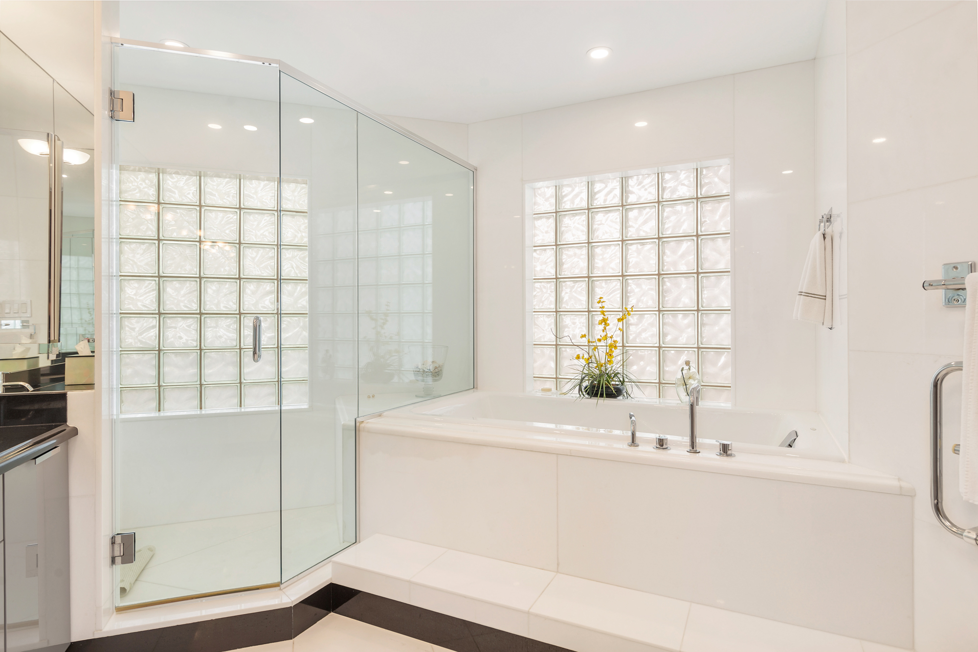2000 S Ocean Boulevard 308N