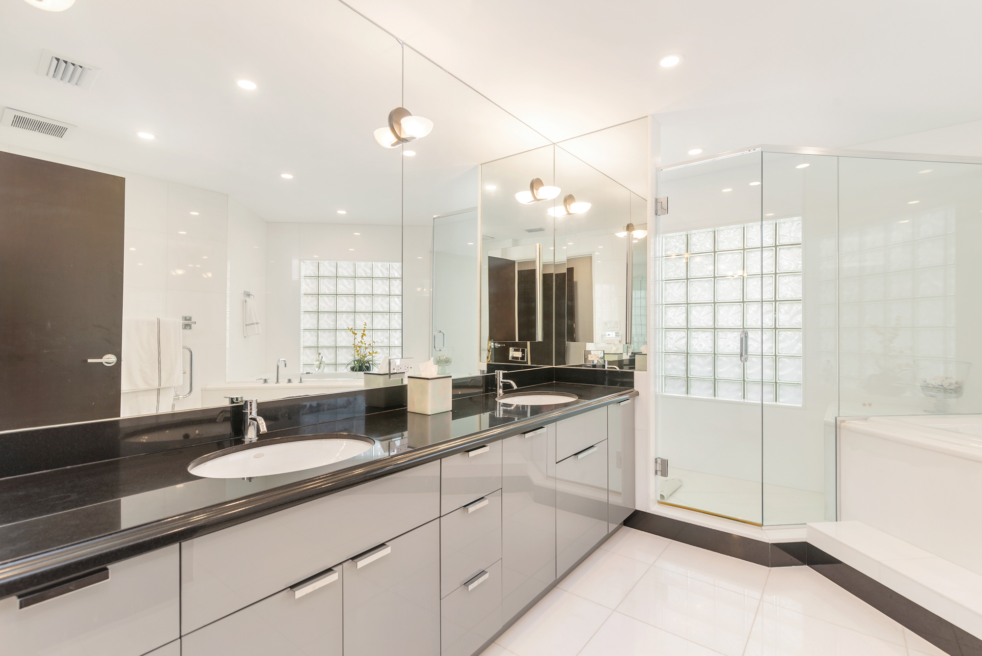 2000 S Ocean Boulevard 308N