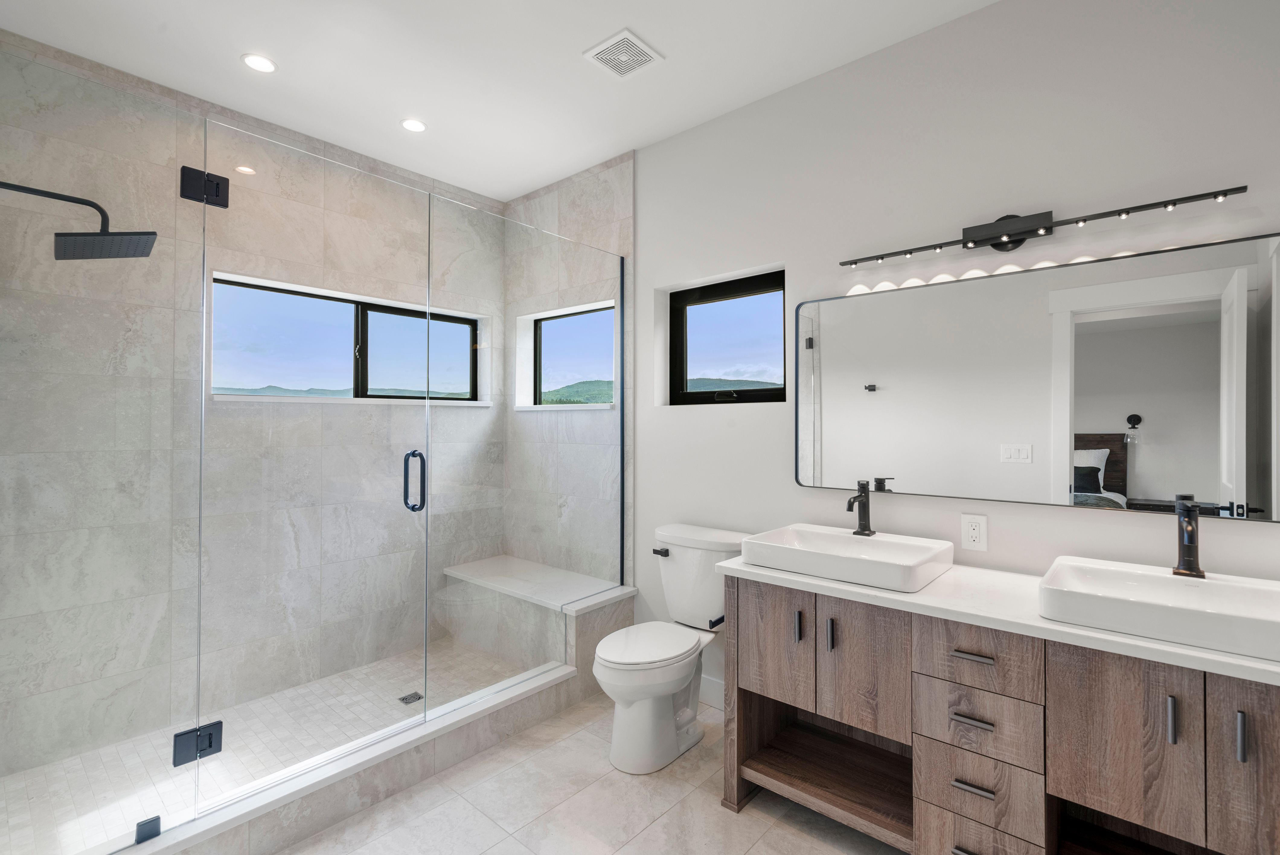 378 E Agate Avenue #1B