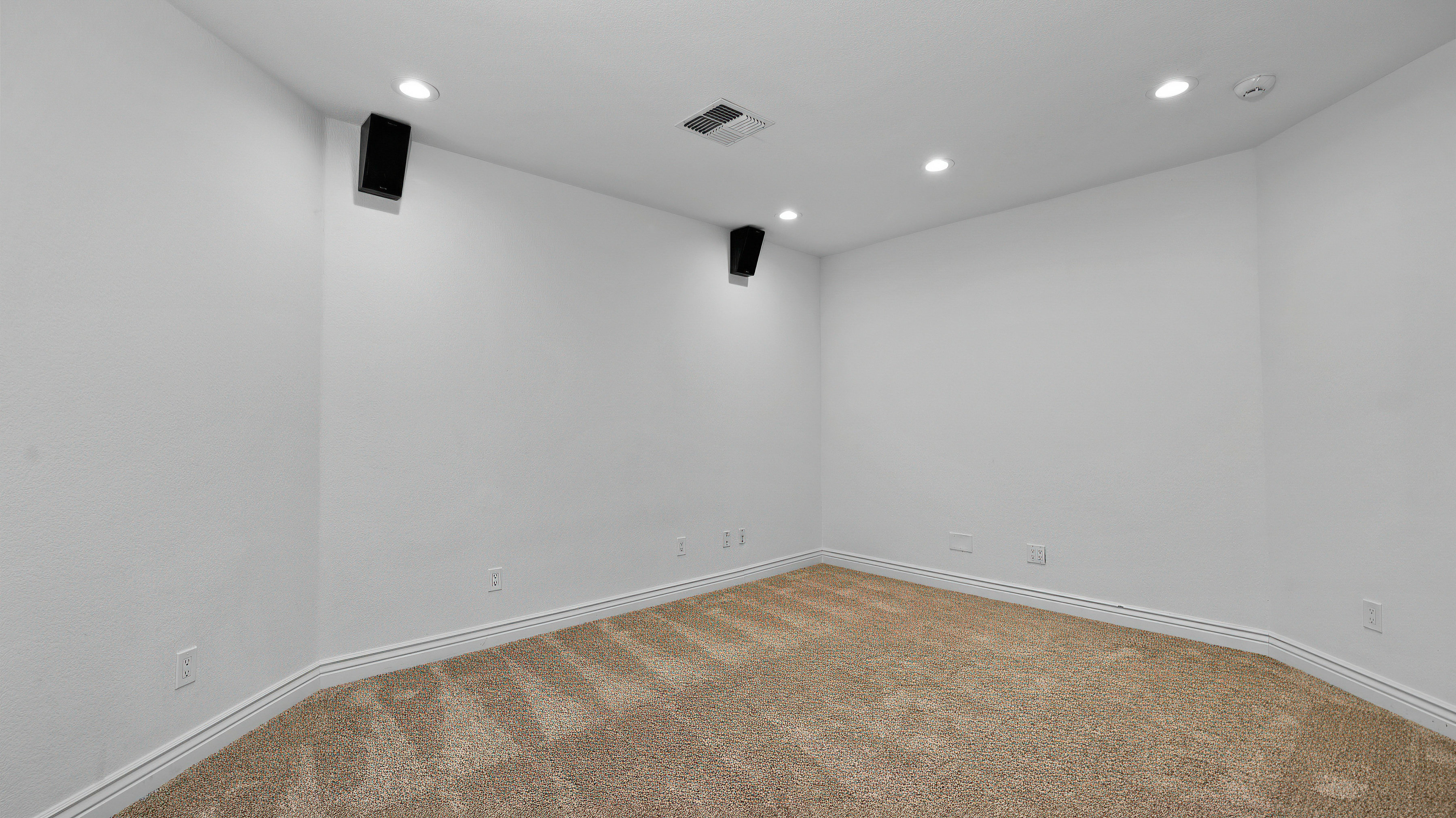 13000 Silver Wolf Rd 