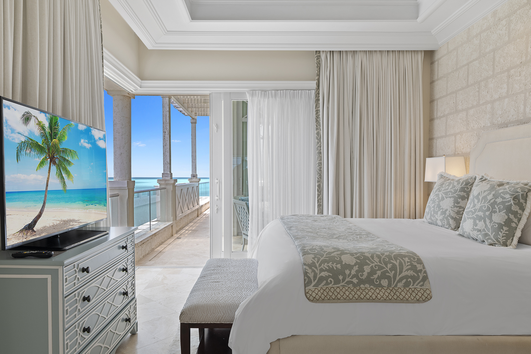 The Shore Club - Suite 1501-1503