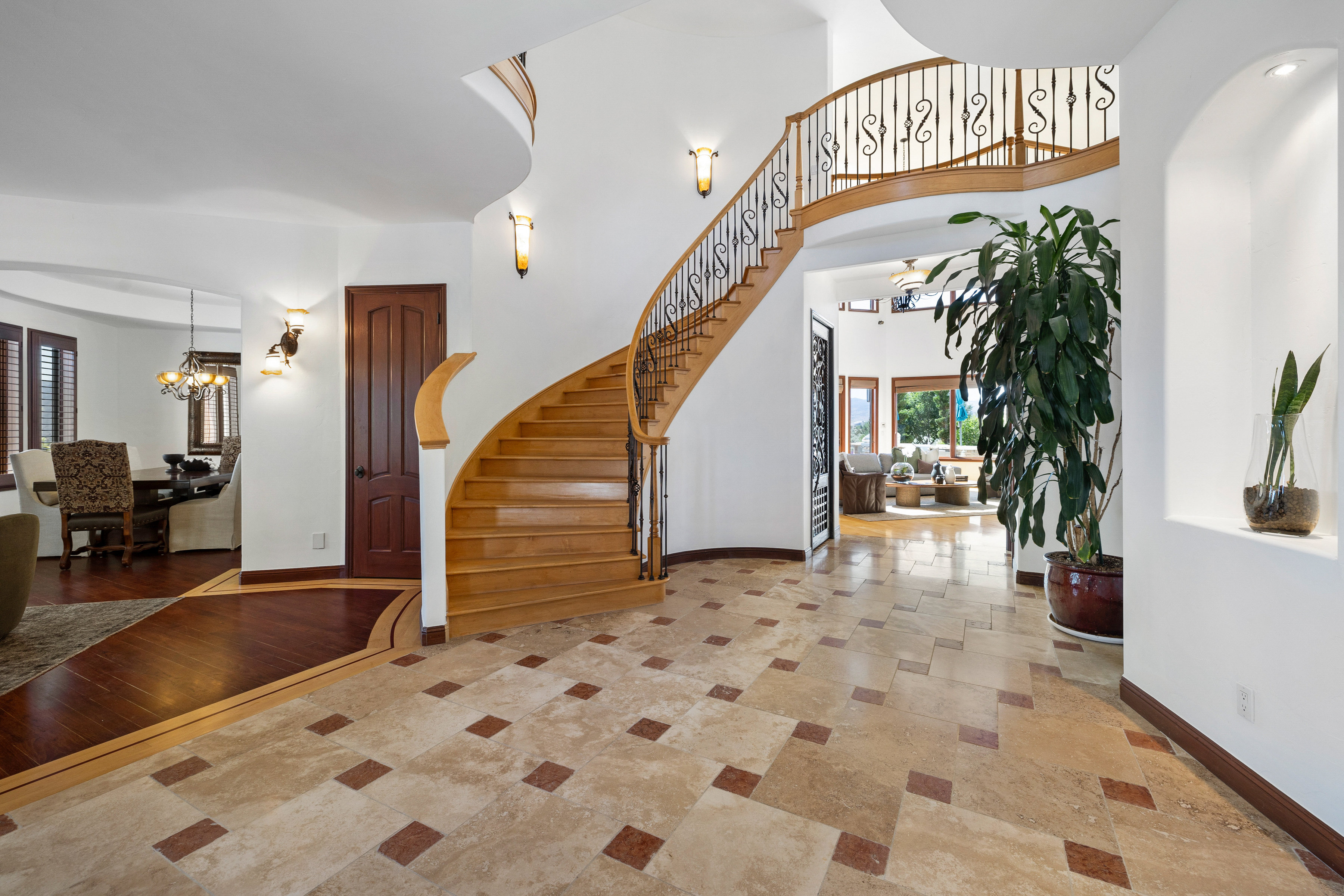 12900 Silver Wolf Road