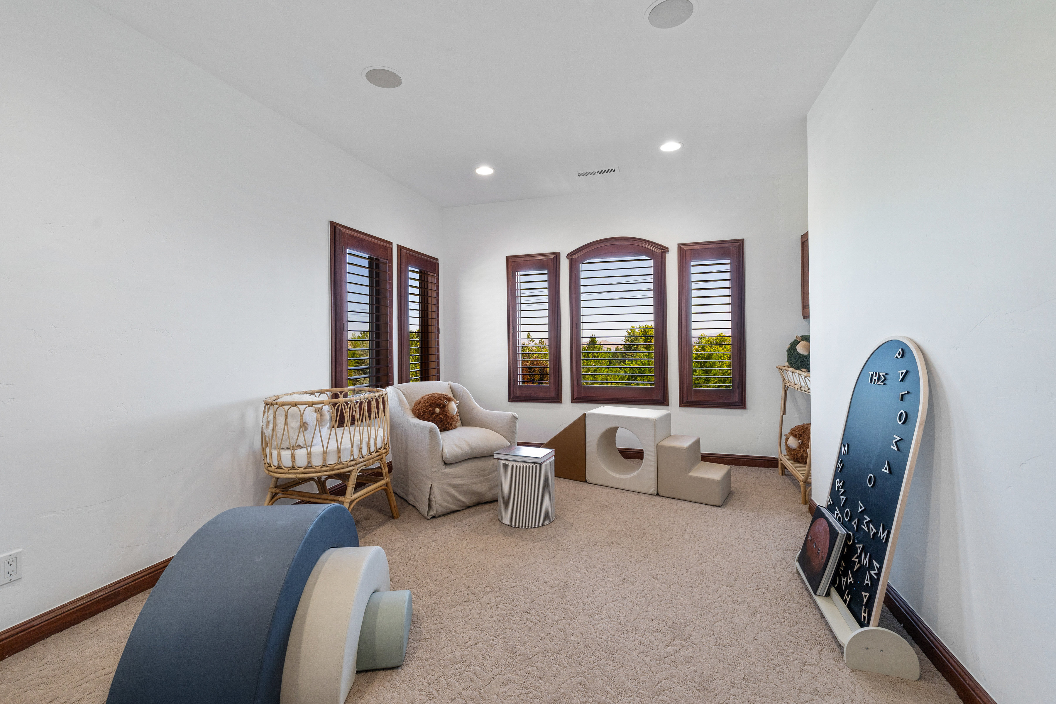 12900 Silver Wolf Road