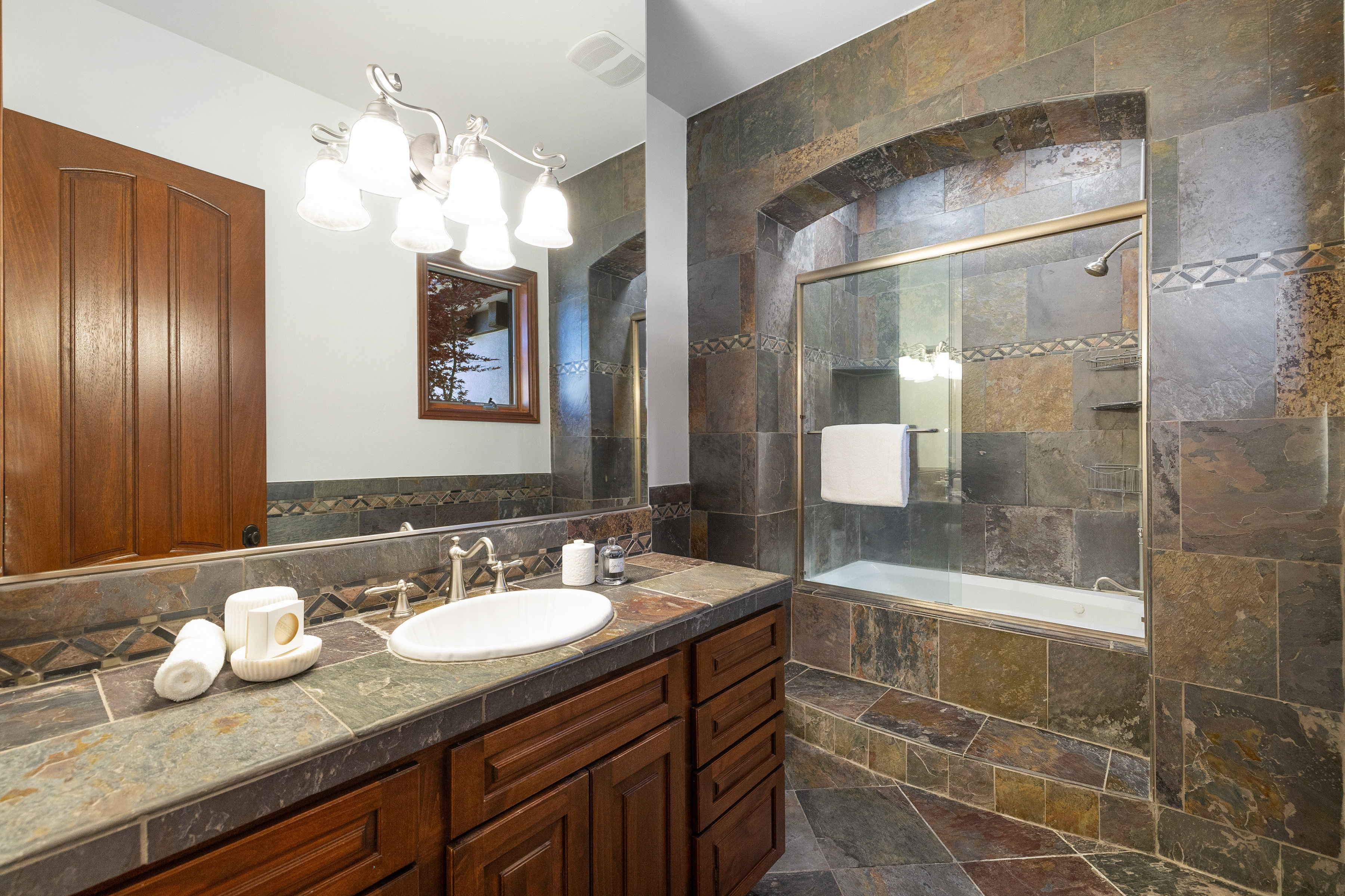 12900 Silver Wolf Road