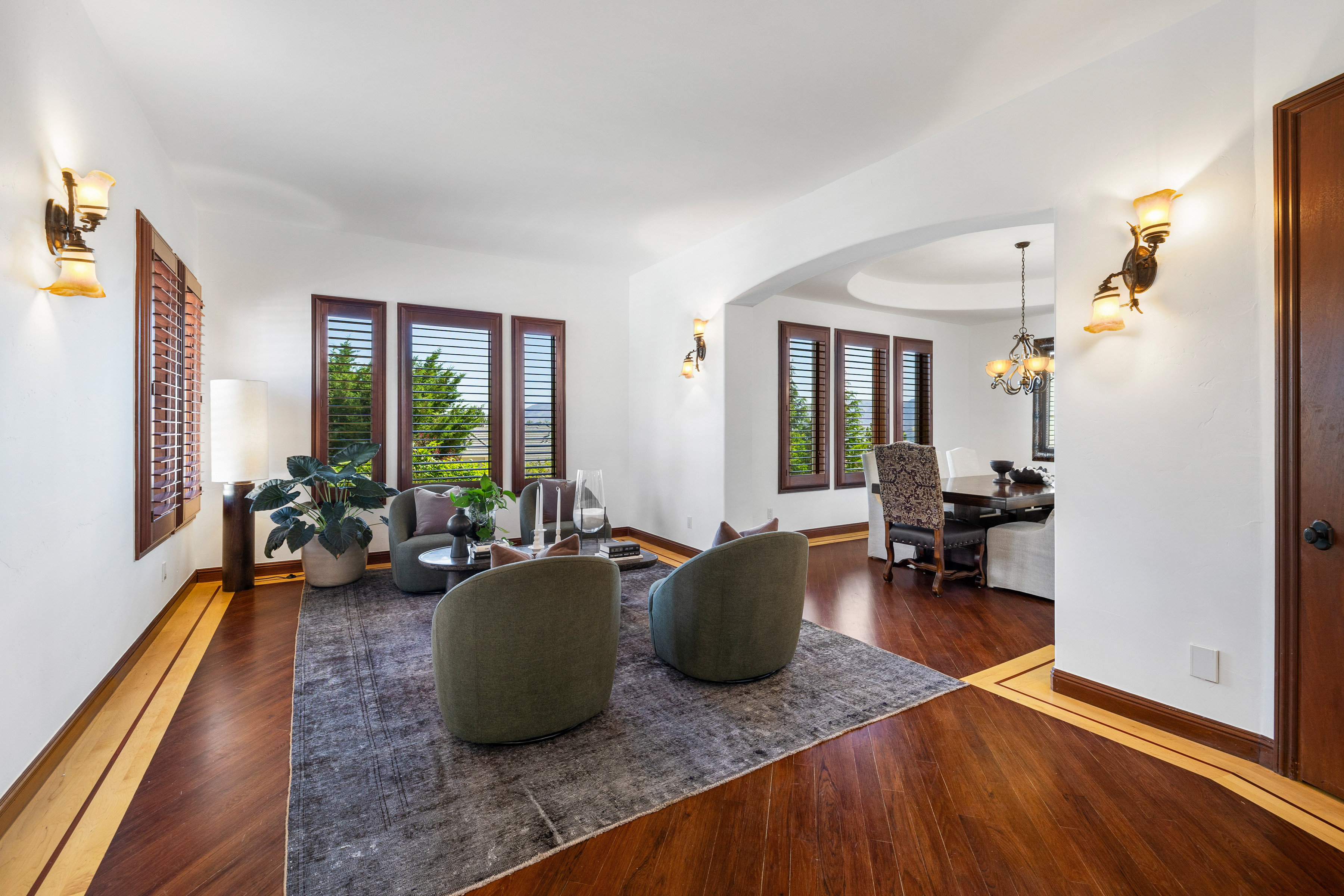 12900 Silver Wolf Road