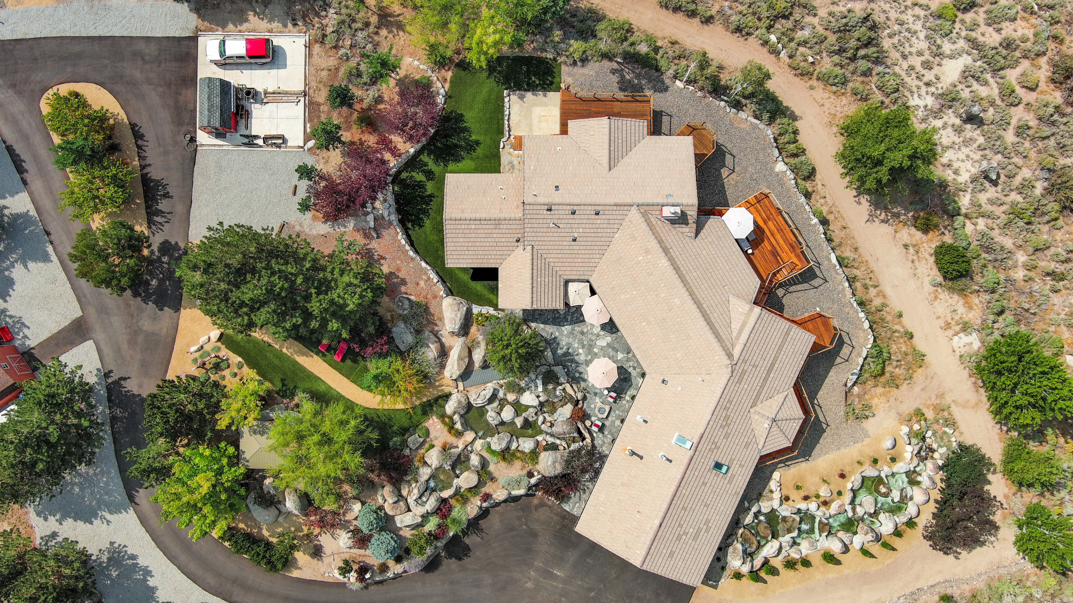 8045 List Country Road