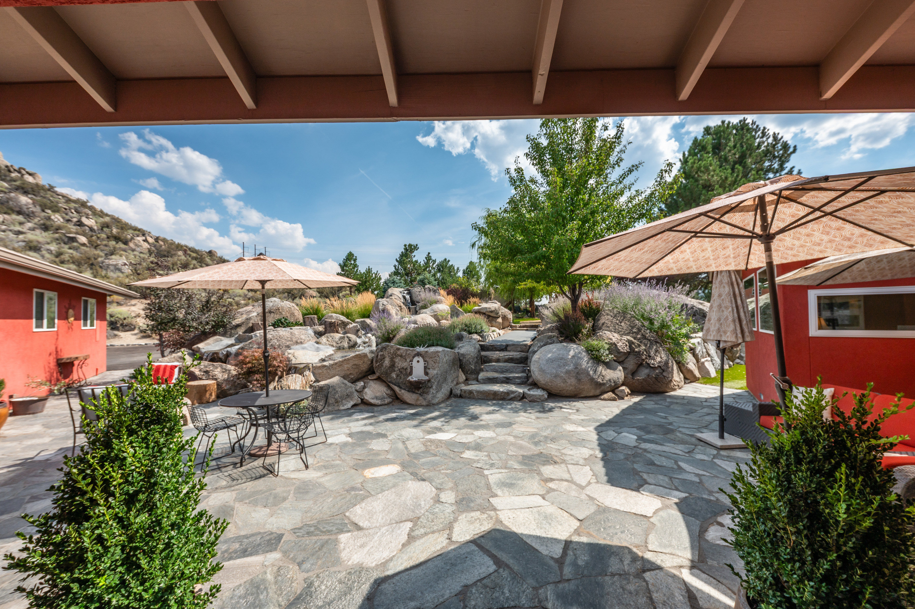 8045 List Country Road