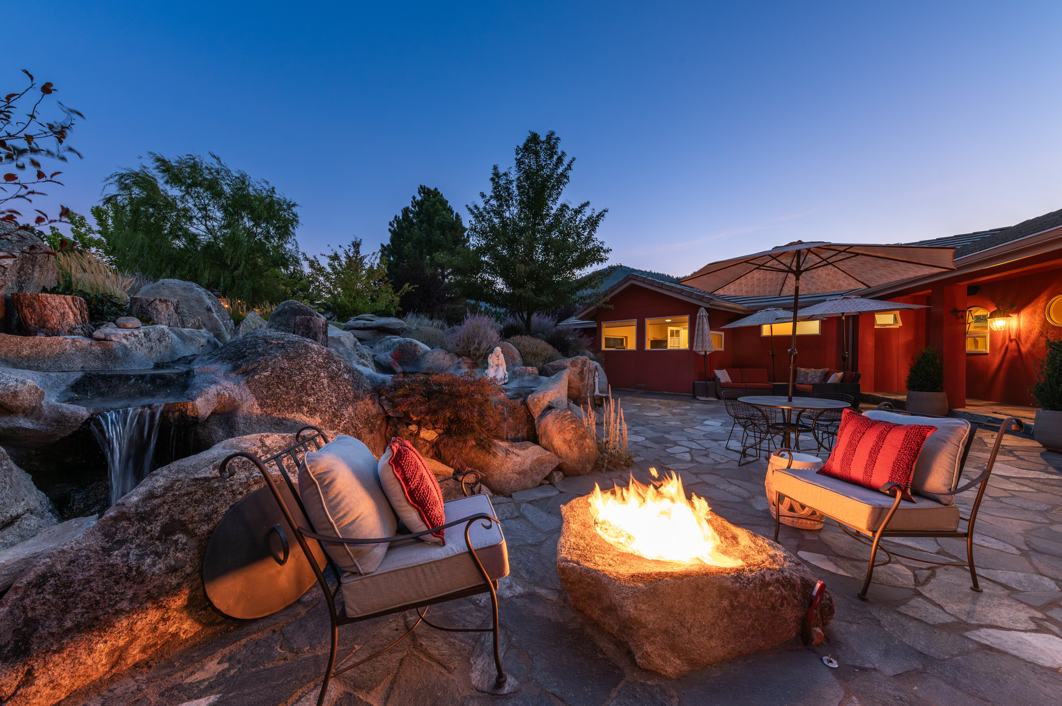 8045 List Country Road