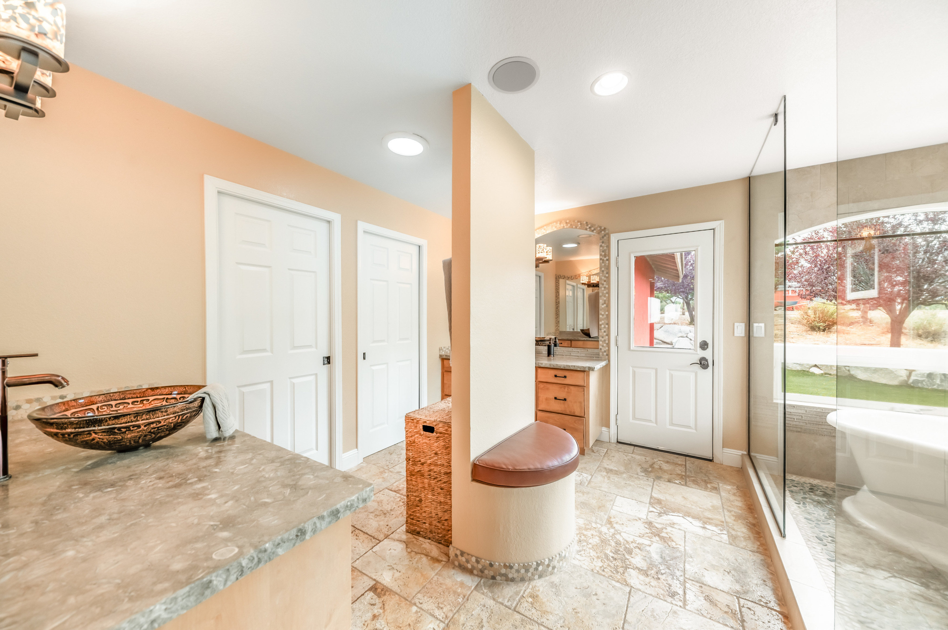 8045 List Country Road