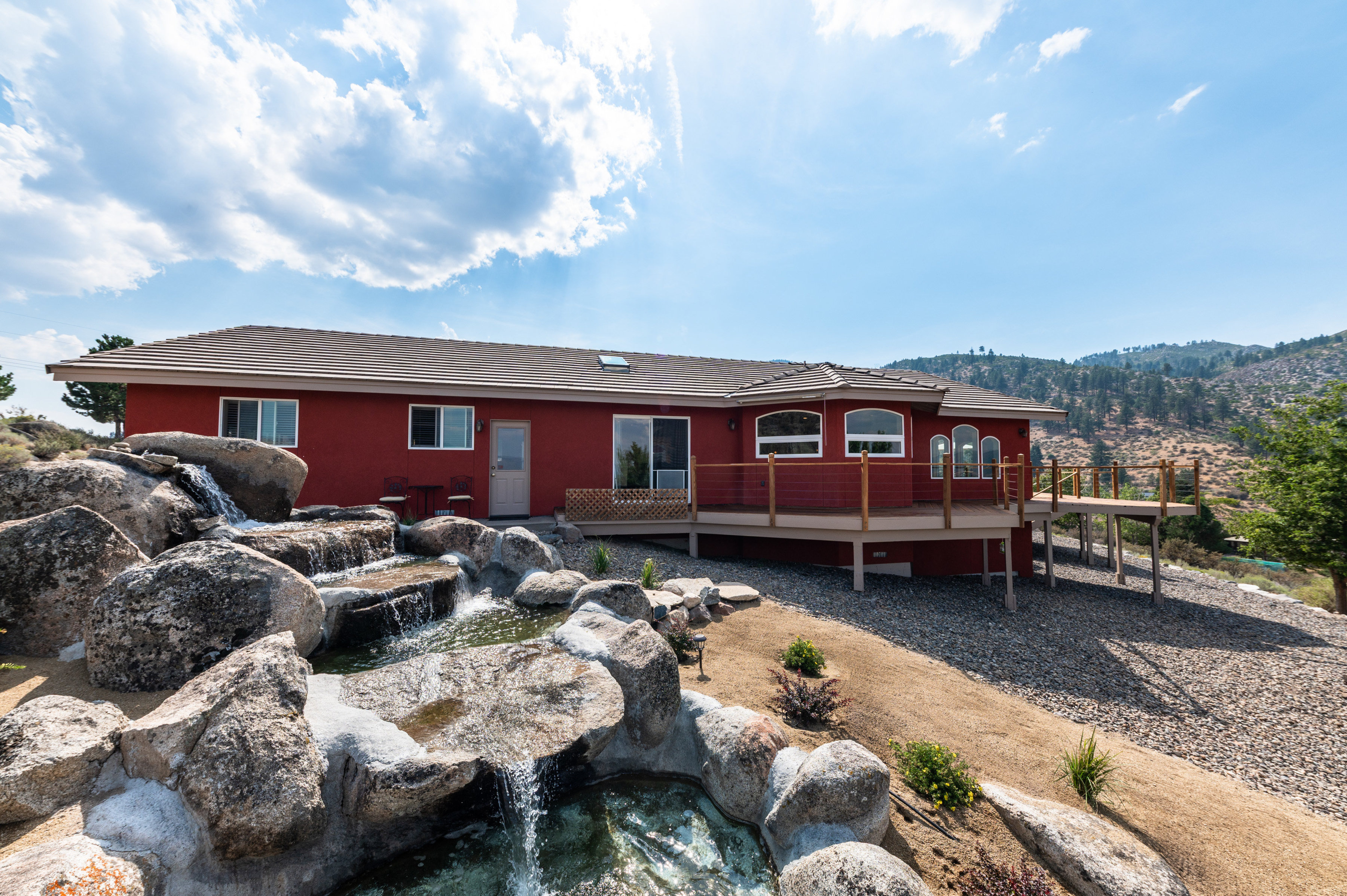 8045 List Country Road