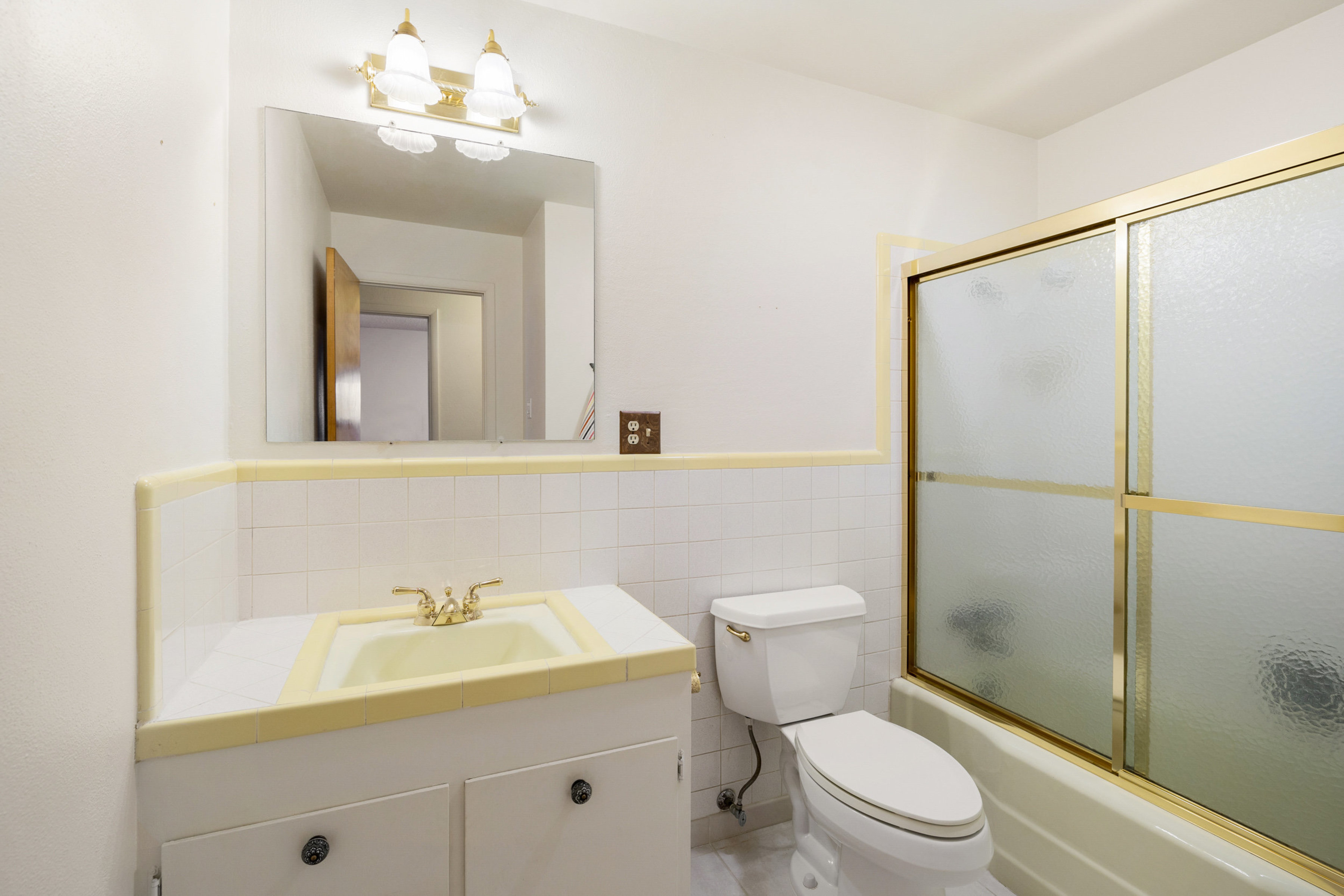 1580 Mount Rose Street 