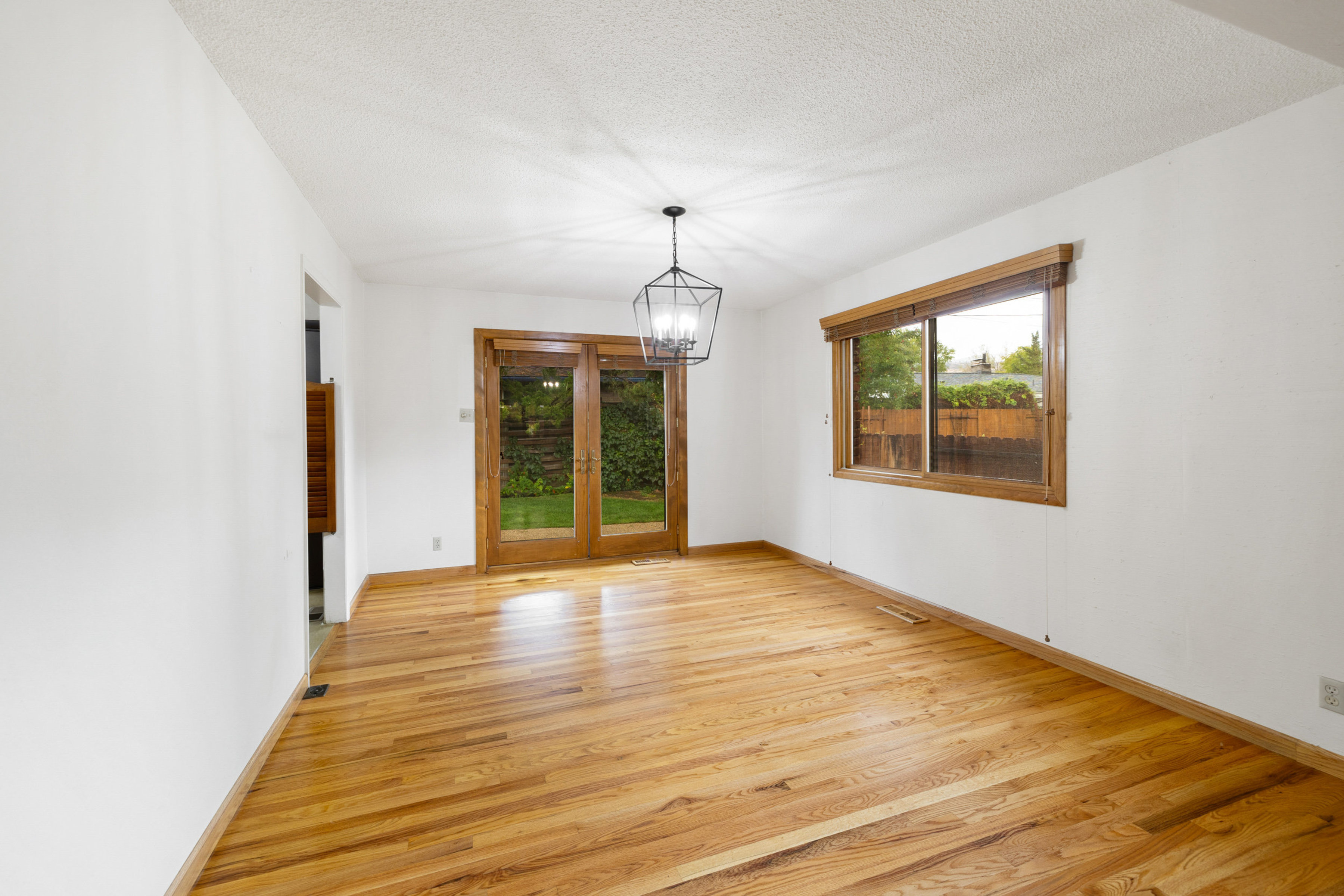 1580 Mount Rose Street 