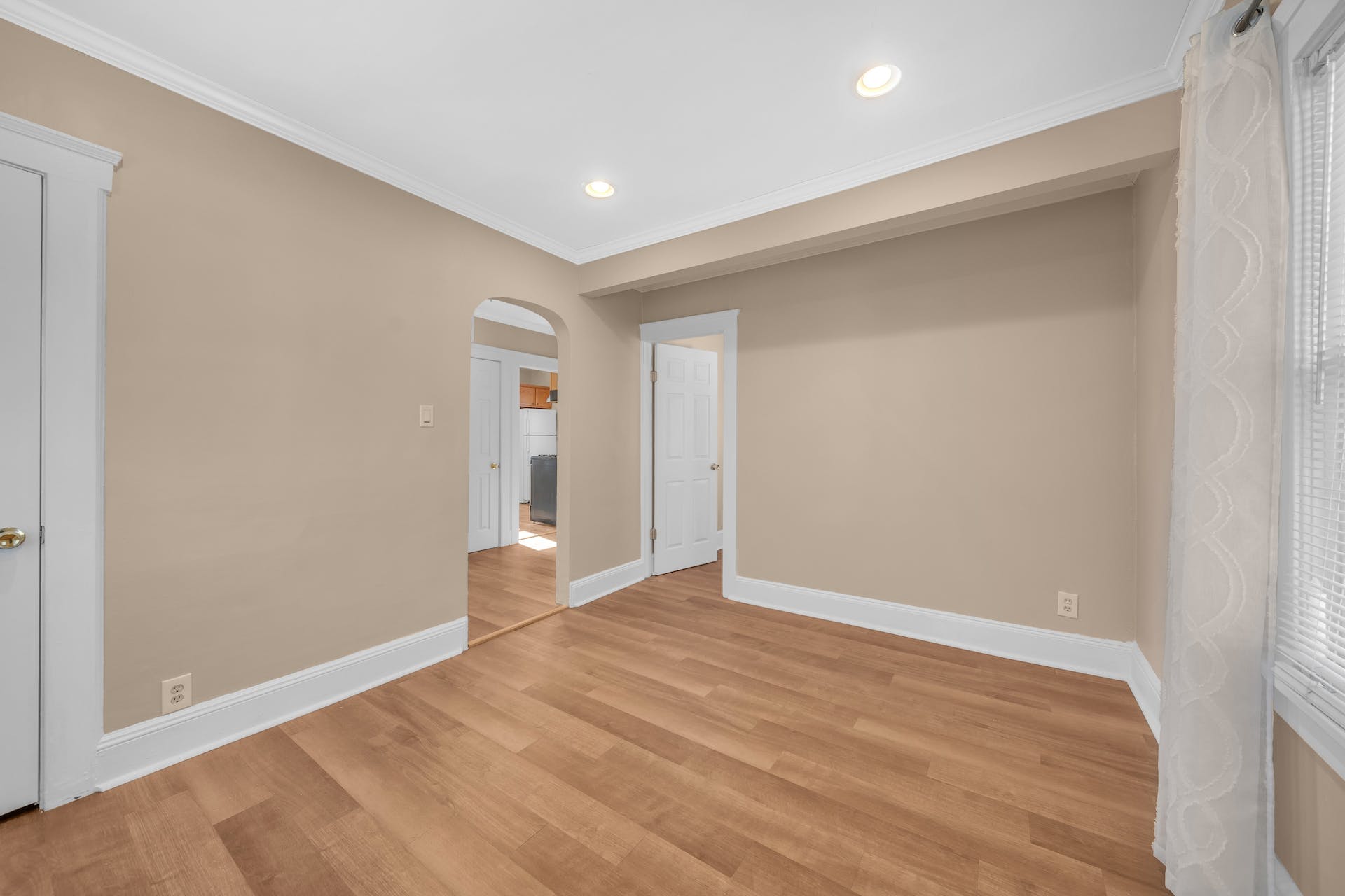 83 Burnside Avenue 