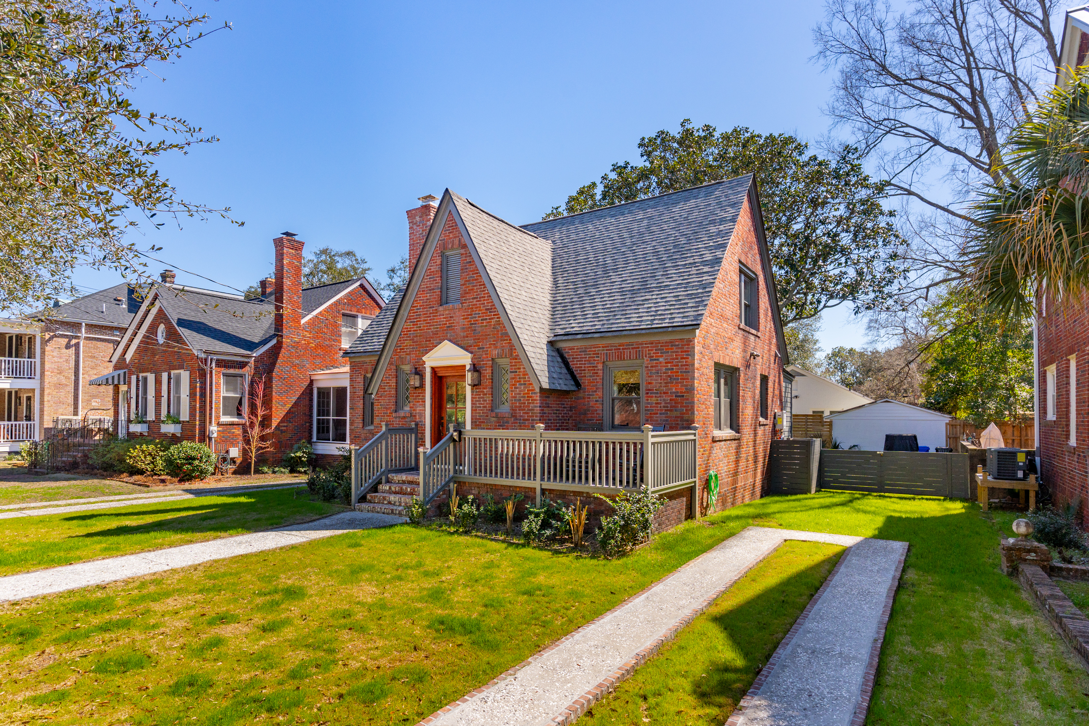 285 Grove Street