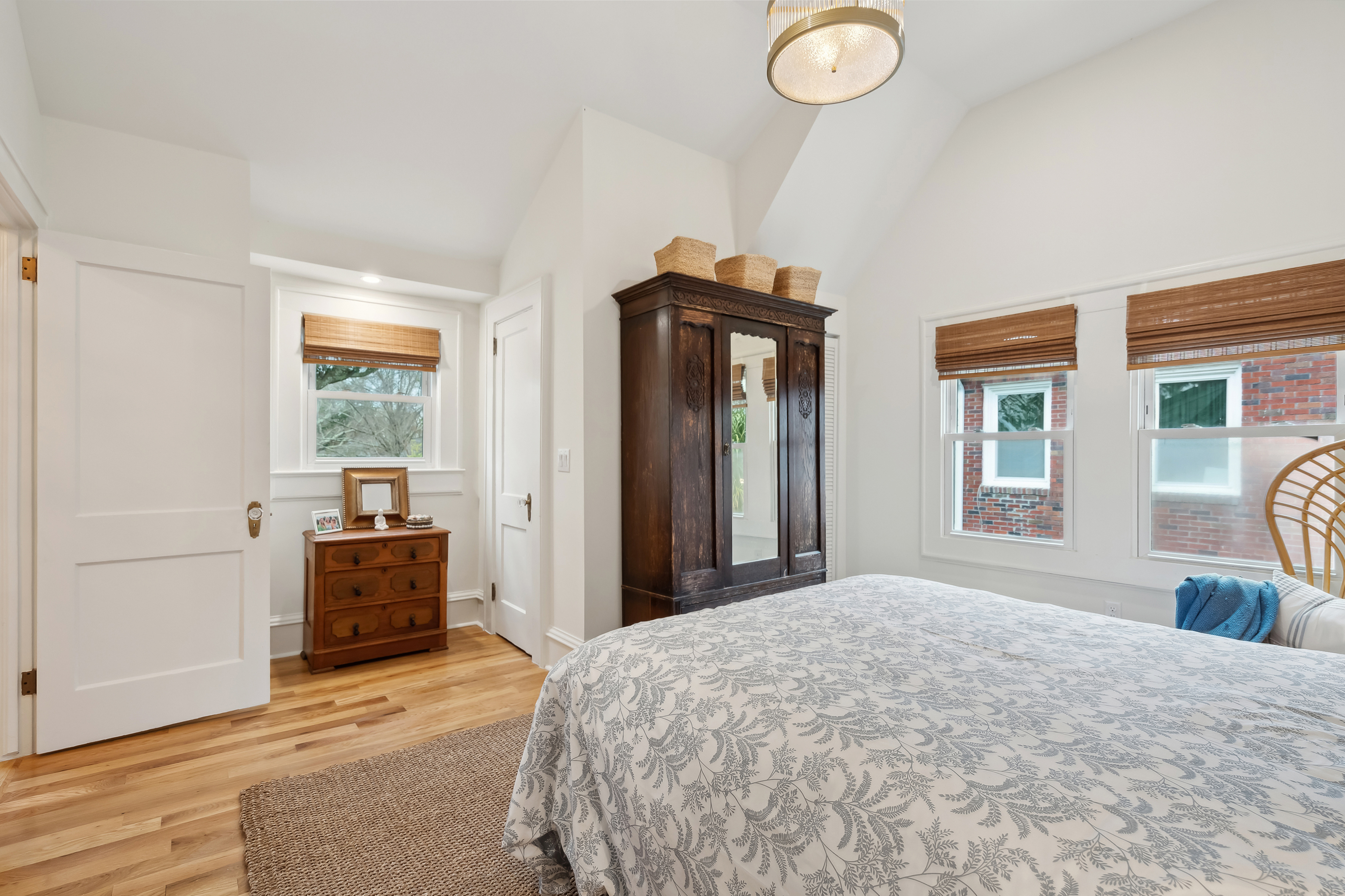 285 Grove Street