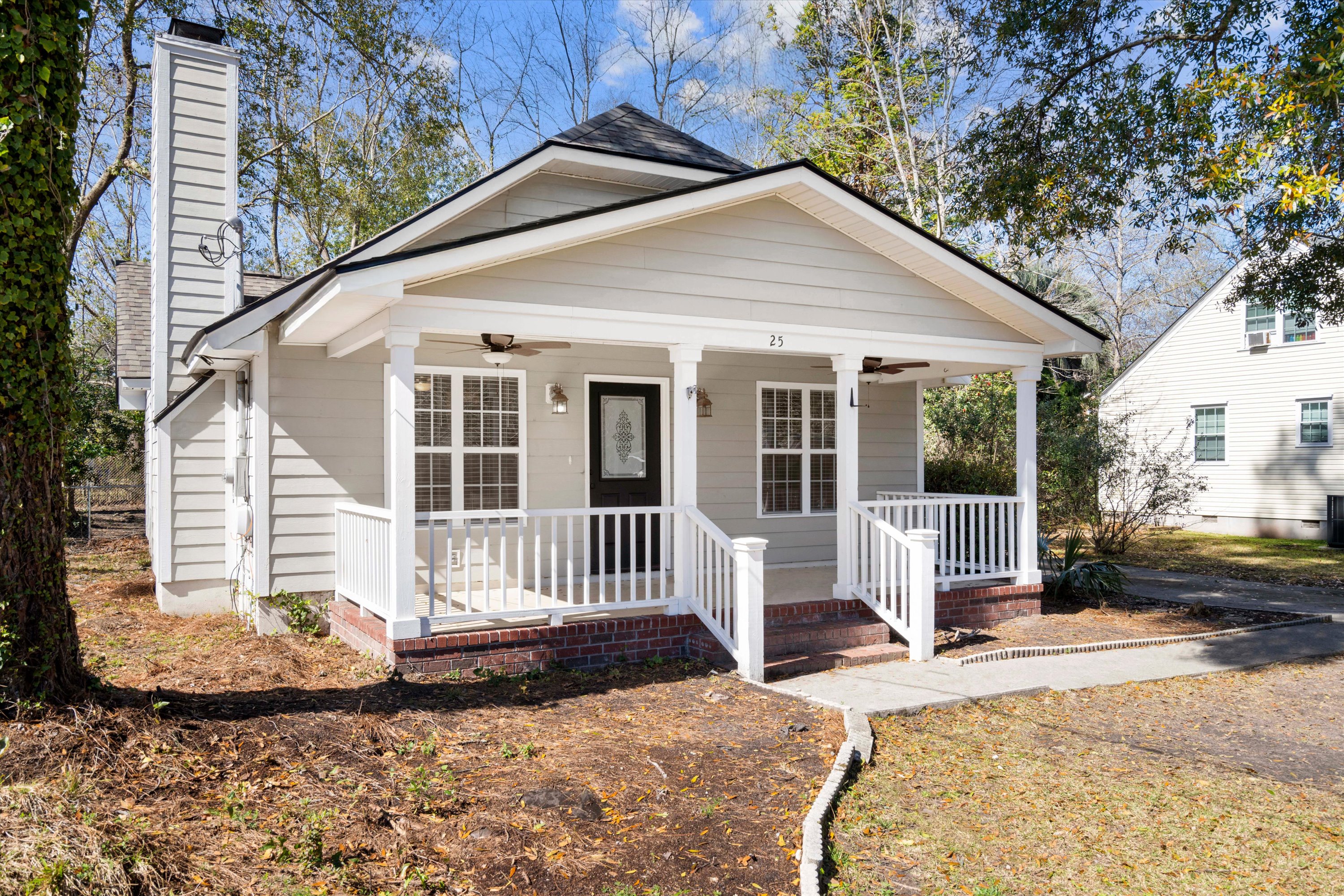 25 Oak Forest Drive