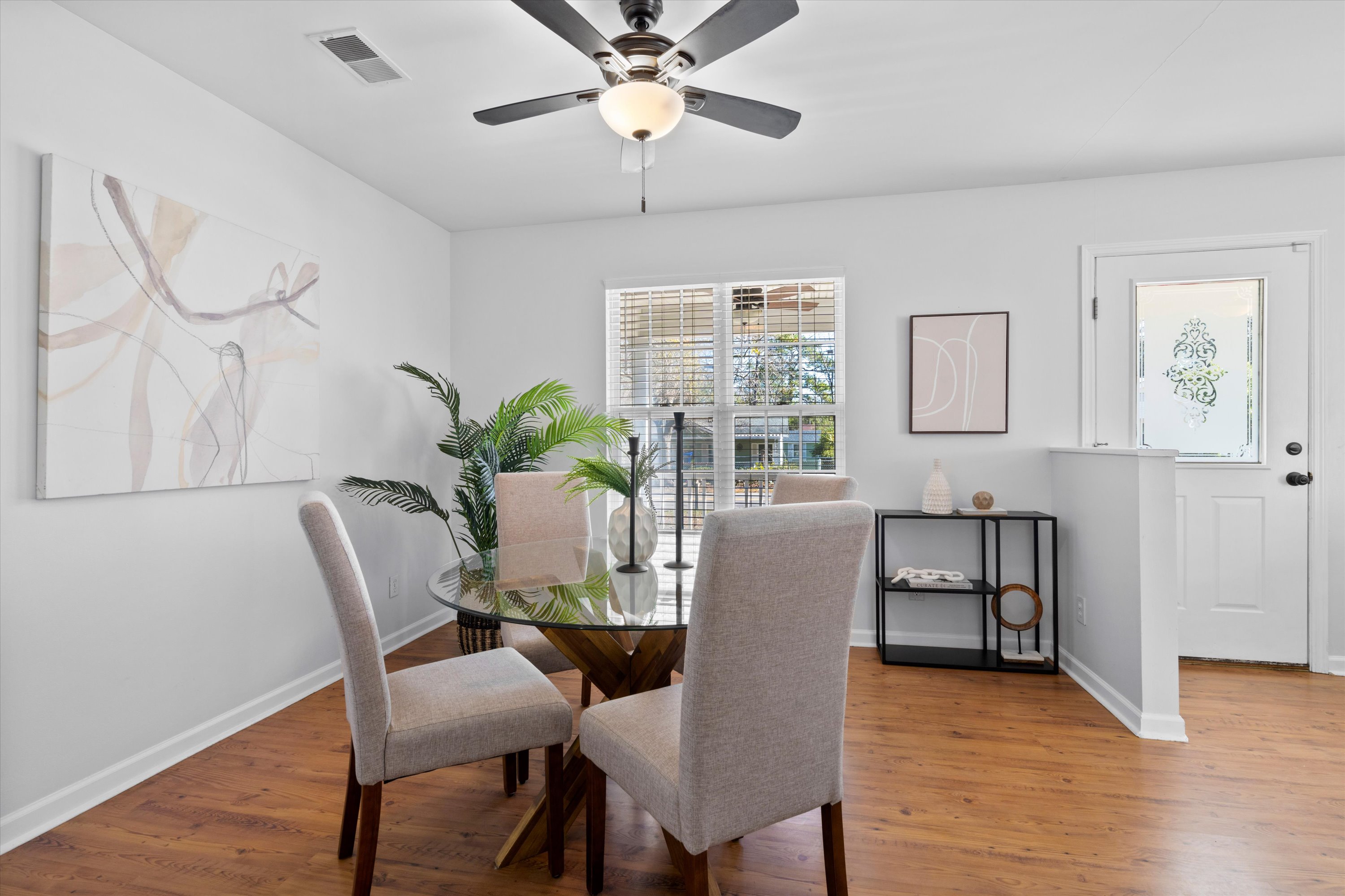 25 Oak Forest Drive