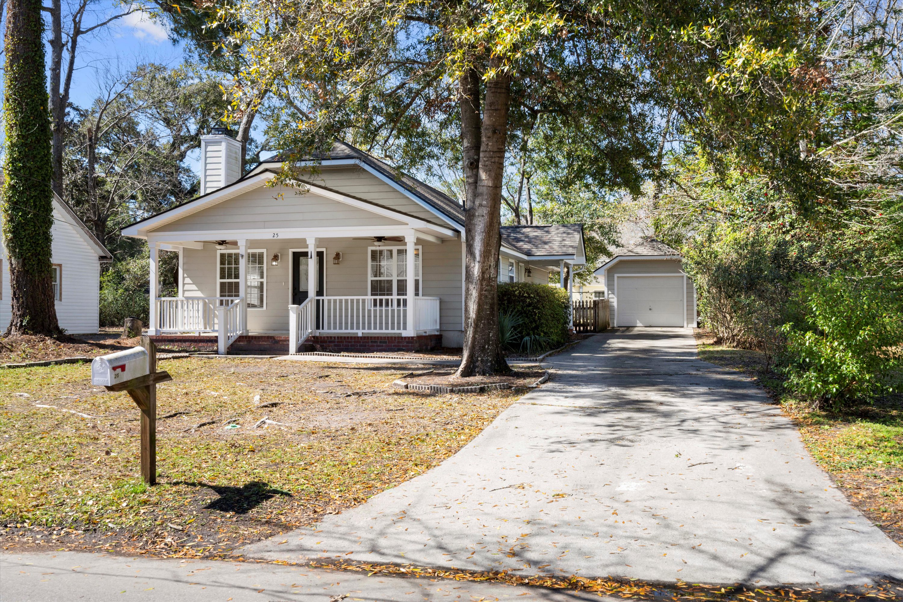 25 Oak Forest Drive