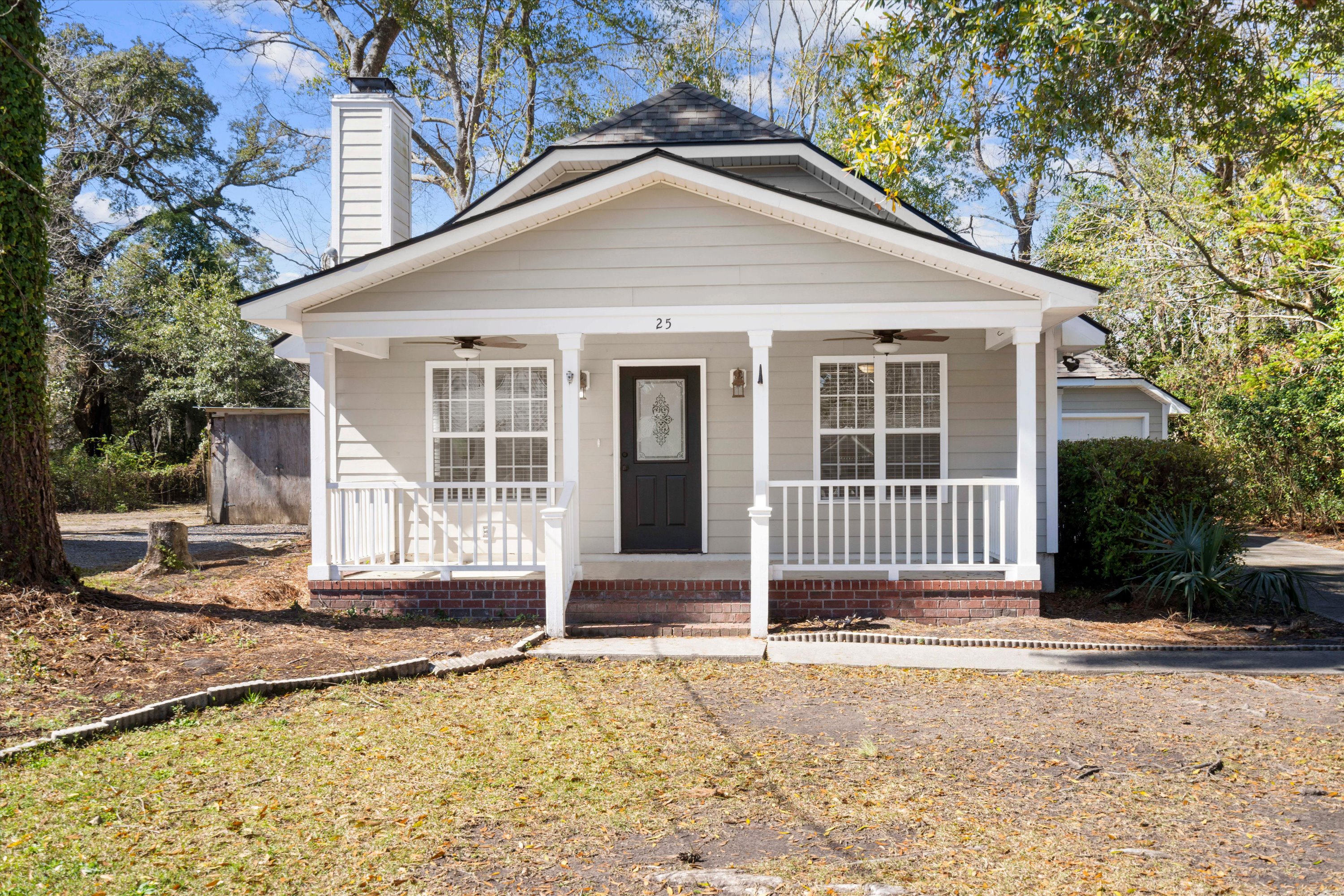 25 Oak Forest Drive