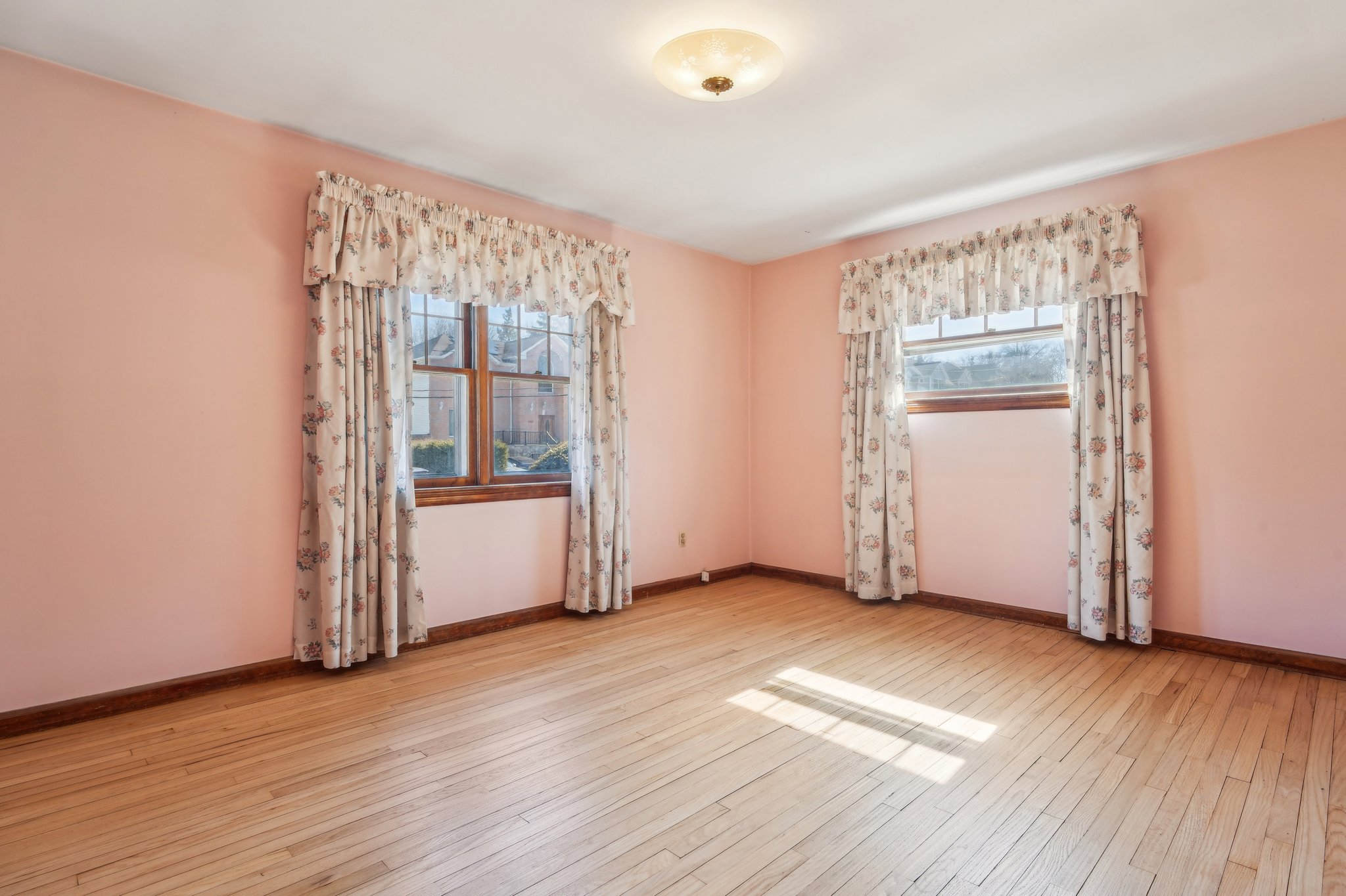 416 Valley View Avenue 