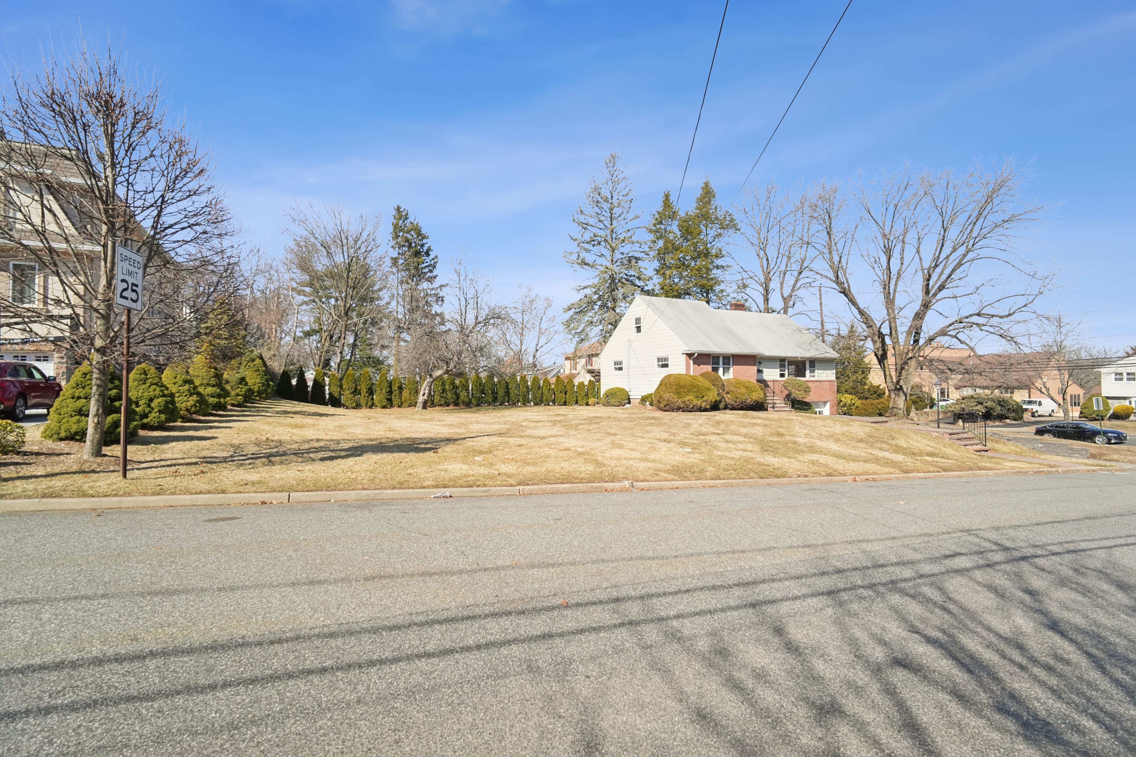 416 Valley View Avenue 