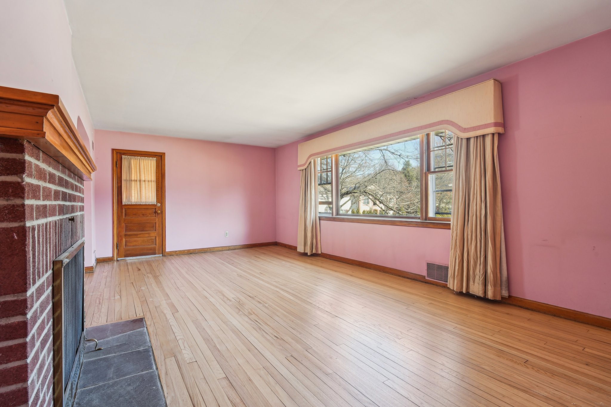 416 Valley View Avenue 