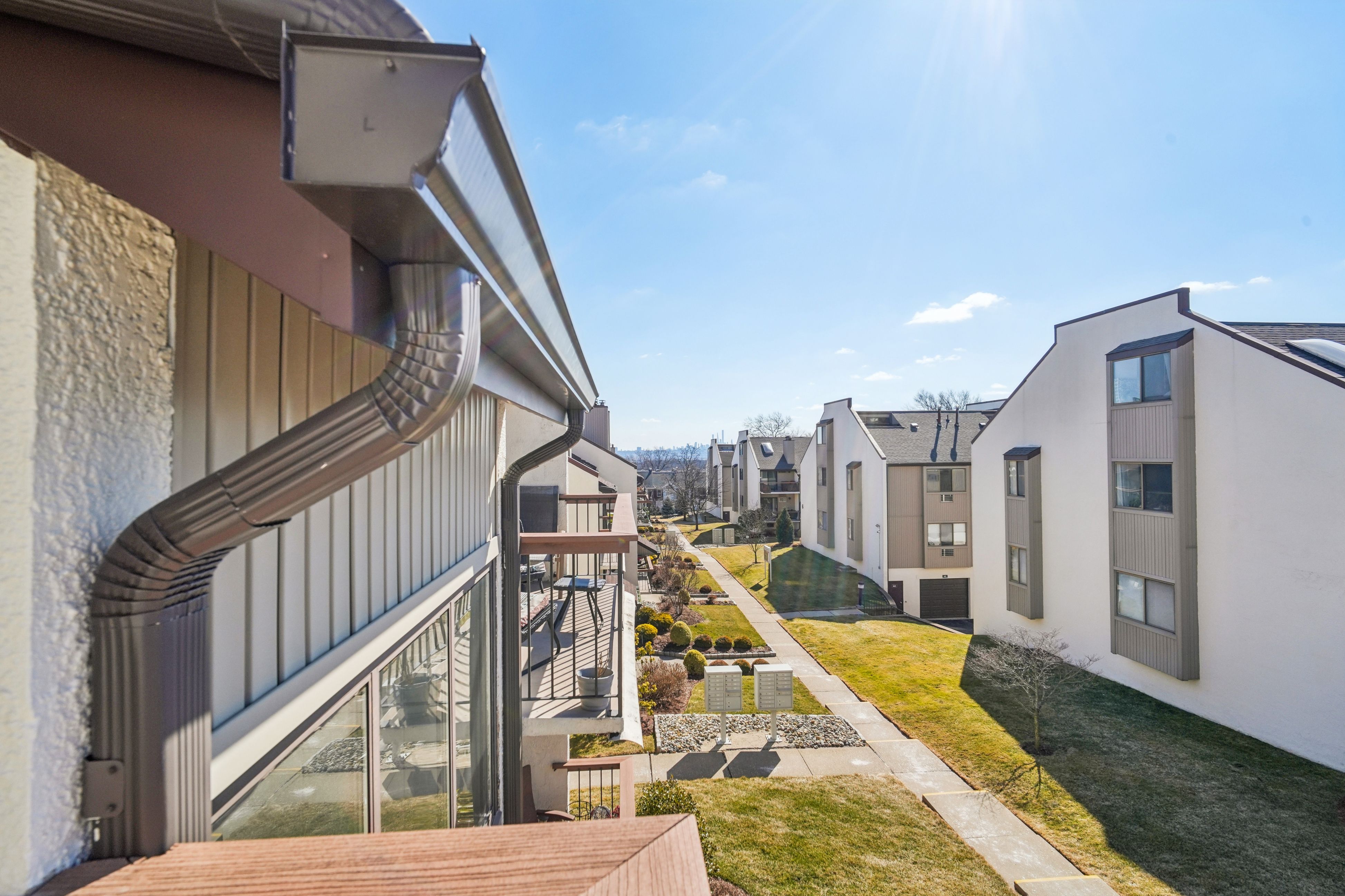 302 Hackensack Street 310