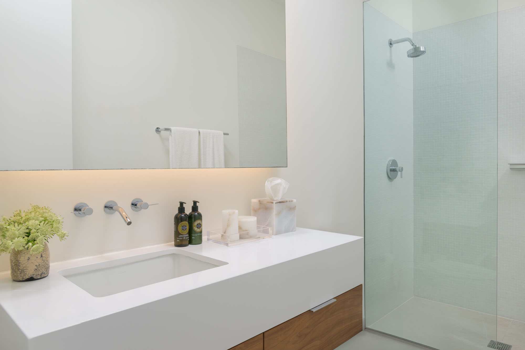 Beach Enclave Grace Bay Villa 2