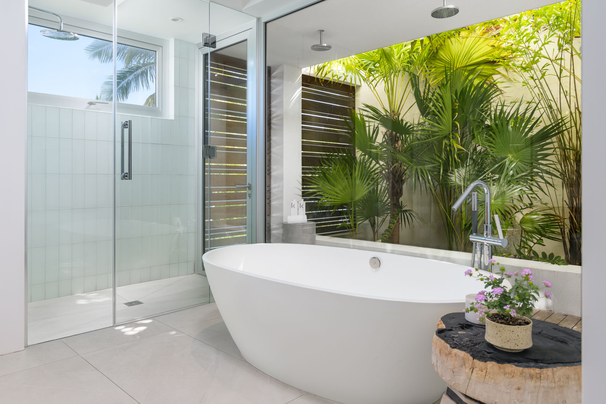 Beach Enclave Grace Bay Villa 2