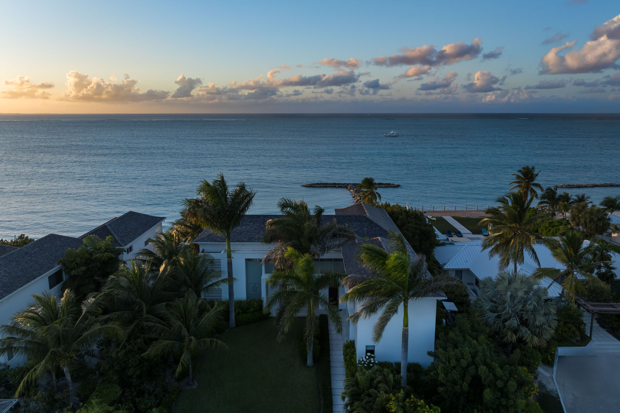 Beach Enclave Grace Bay Villa 2