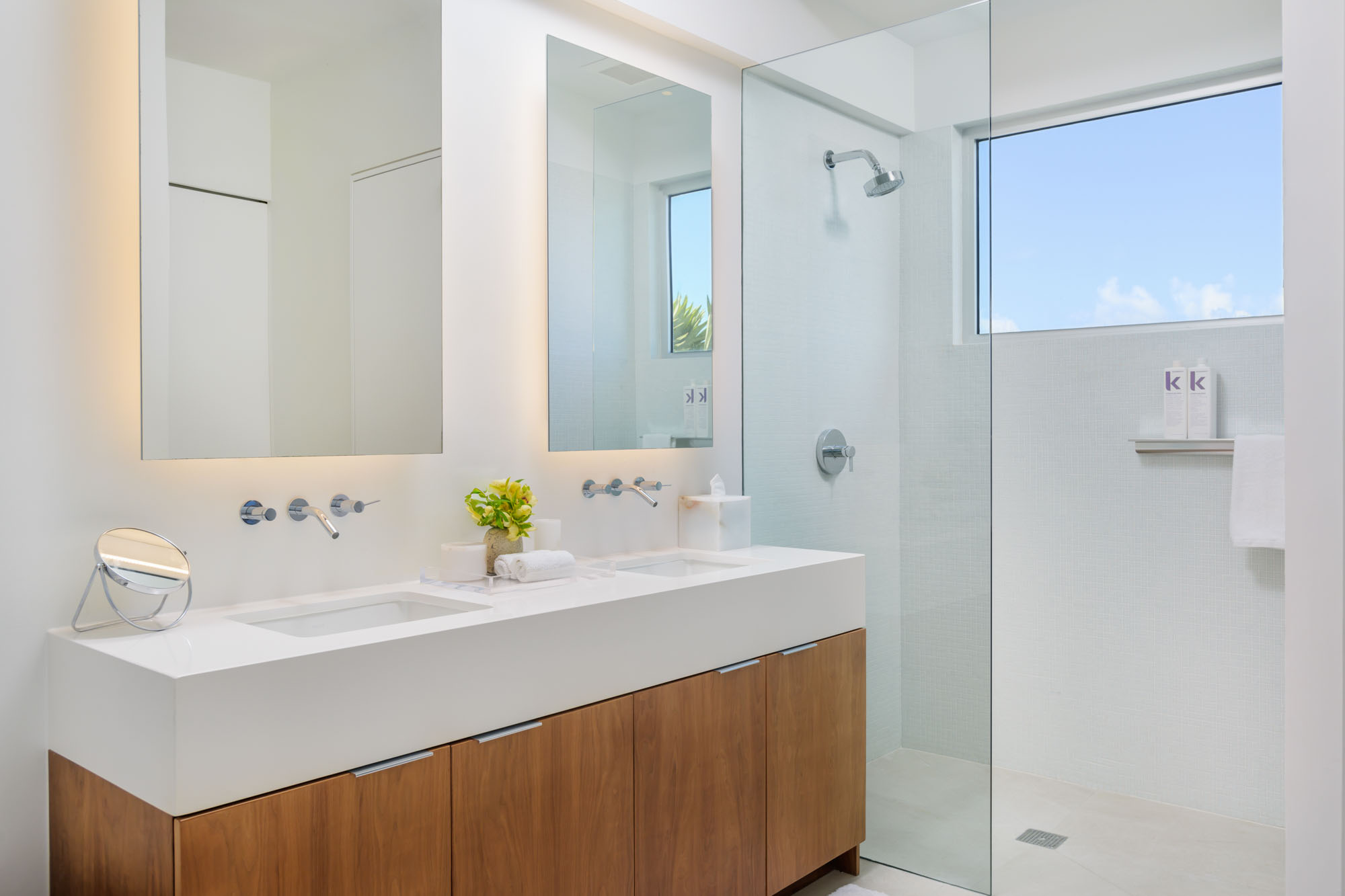 Beach Enclave Grace Bay Villa 2