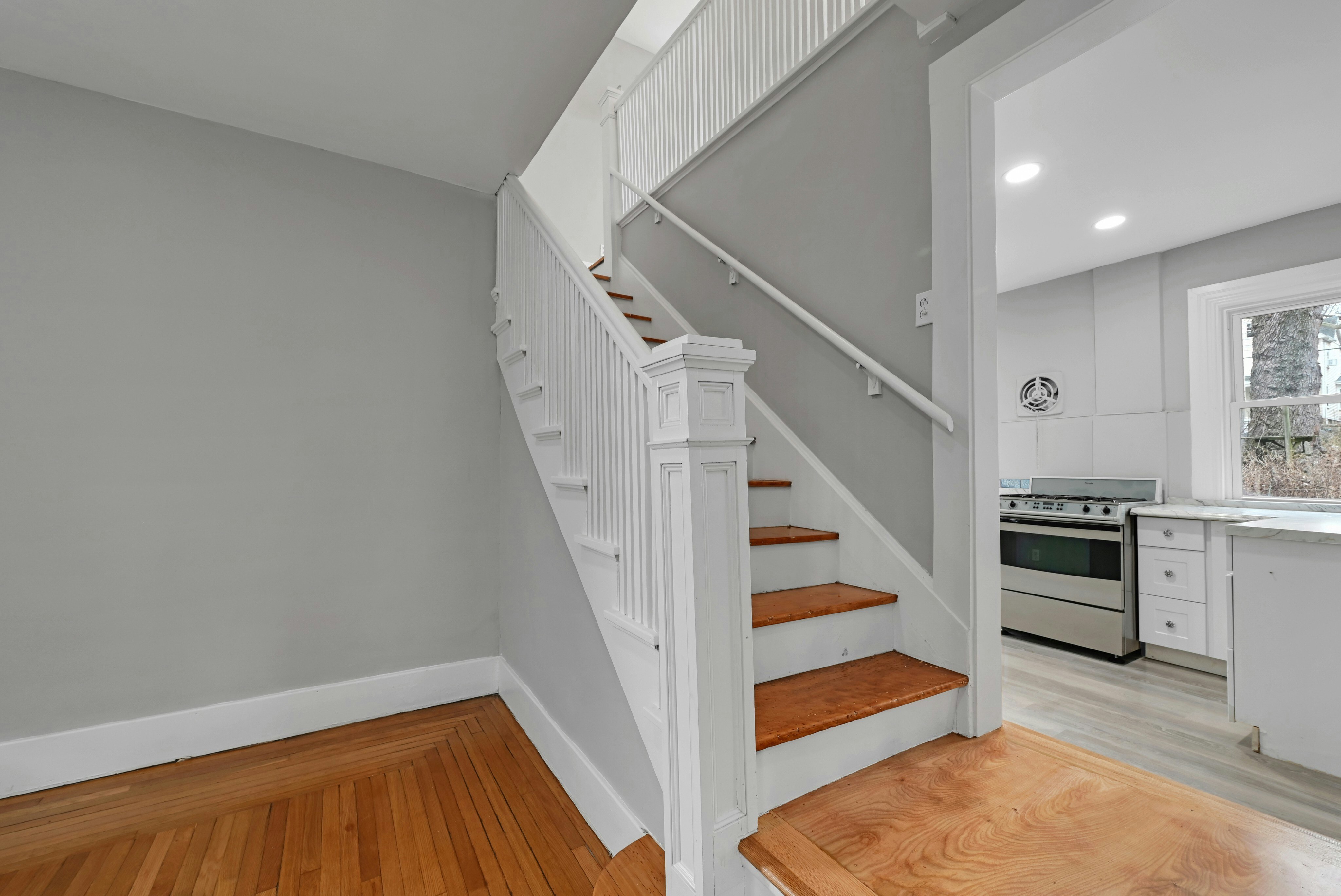 17 Cottage Place 
