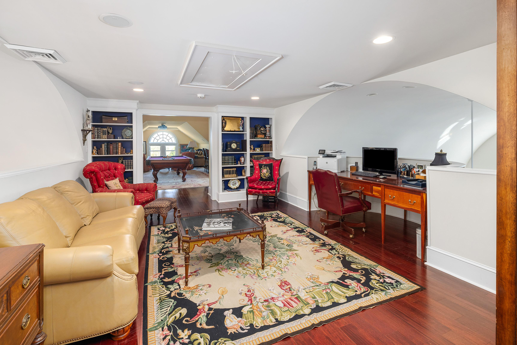 1644 Omni Boulevard